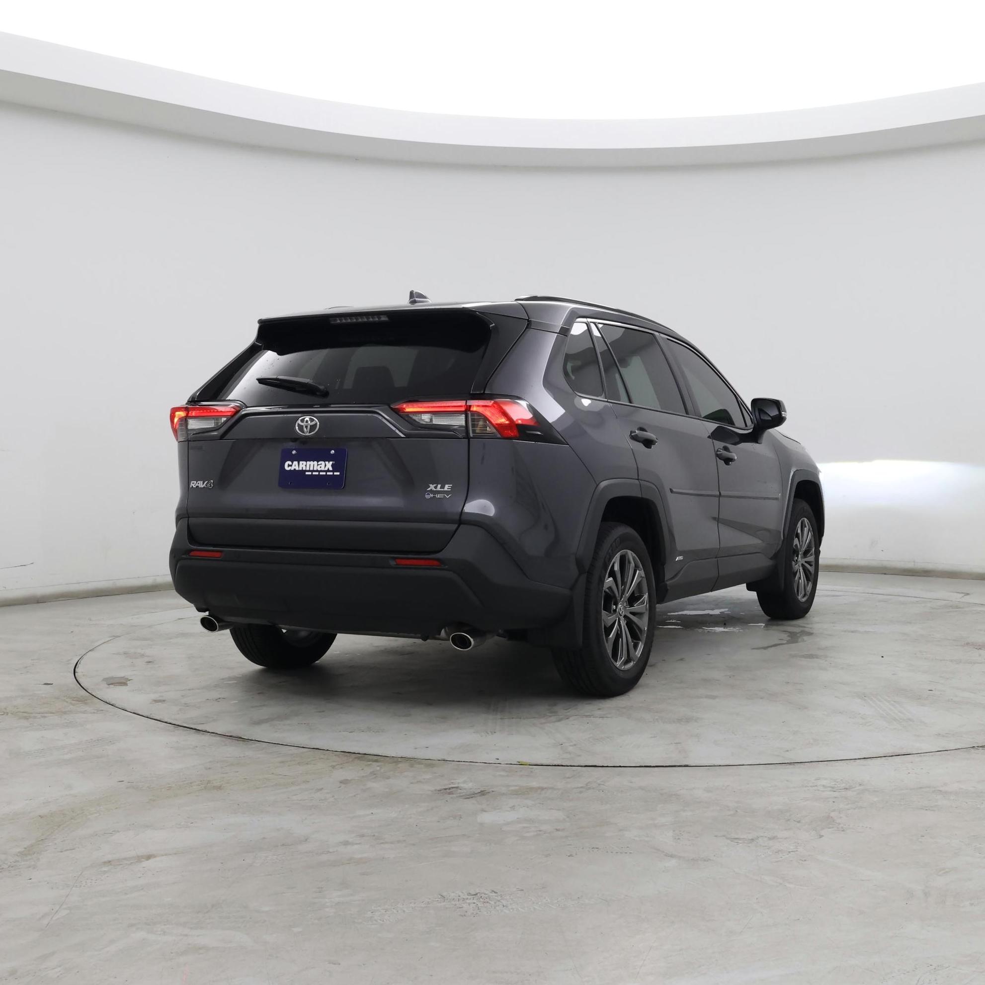 Thumbnail: 2025 Toyota RAV4 - 8