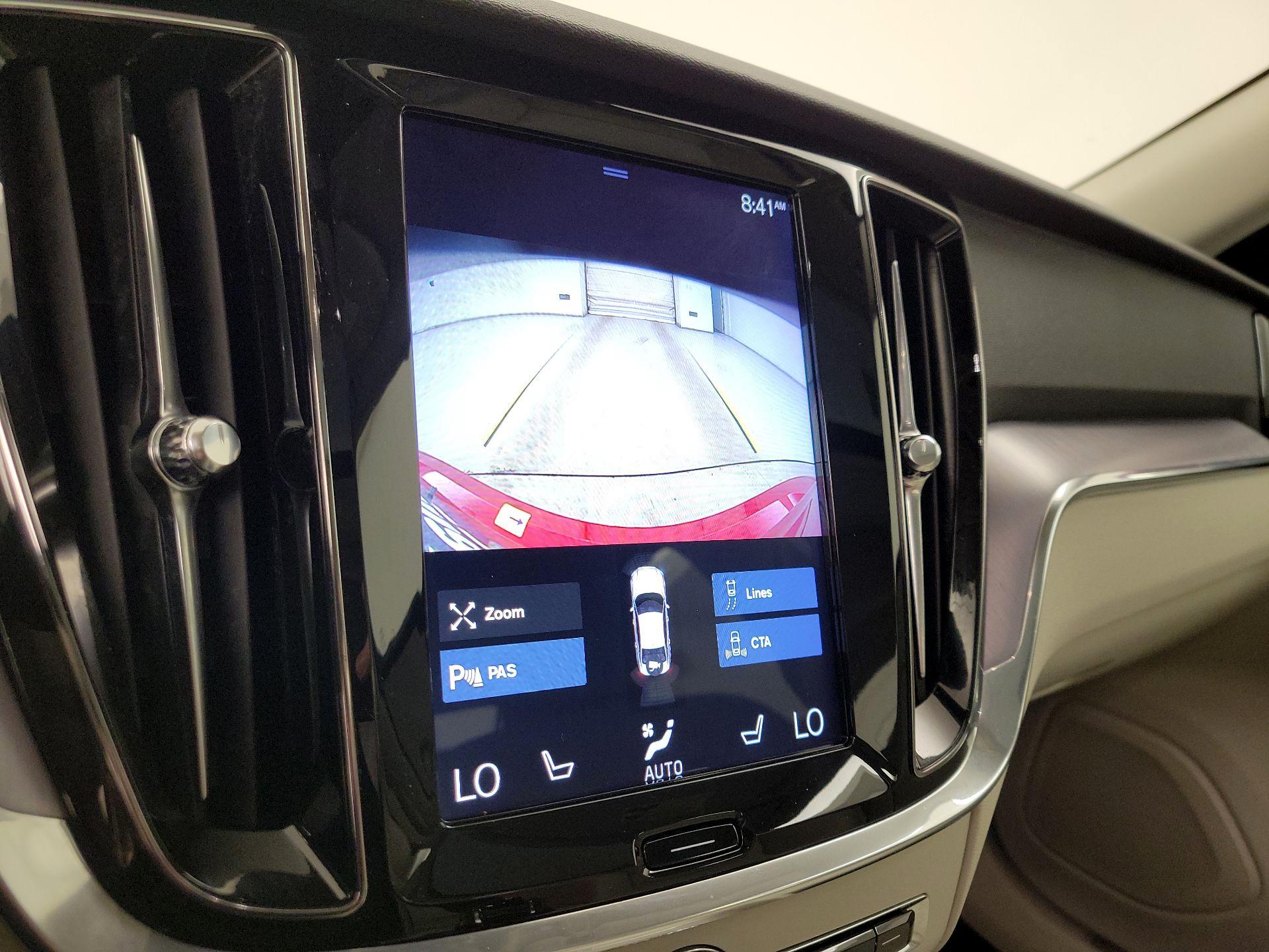 Thumbnail: 2020 Volvo S60 - 15