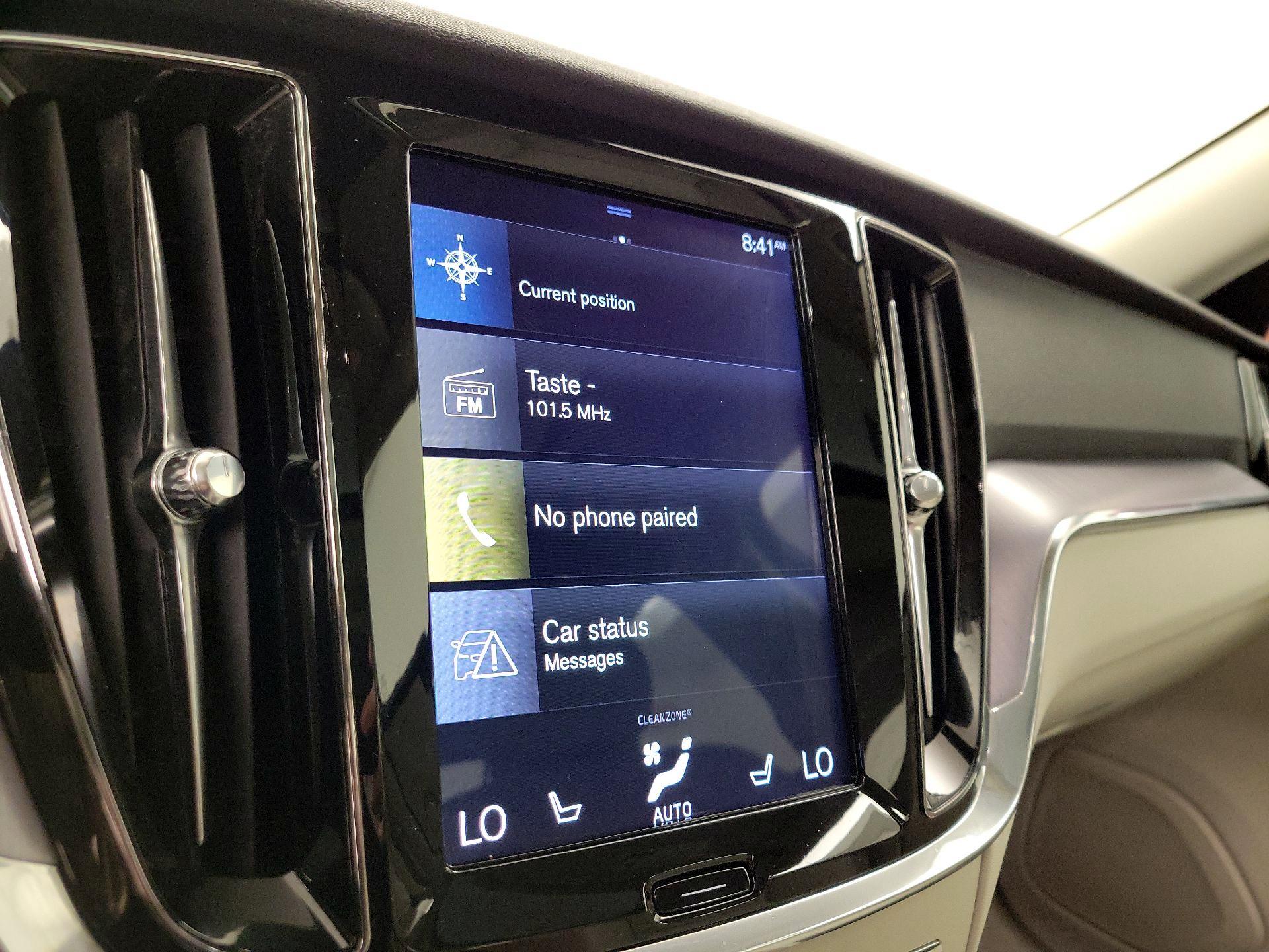 Thumbnail: 2020 Volvo S60 - 16