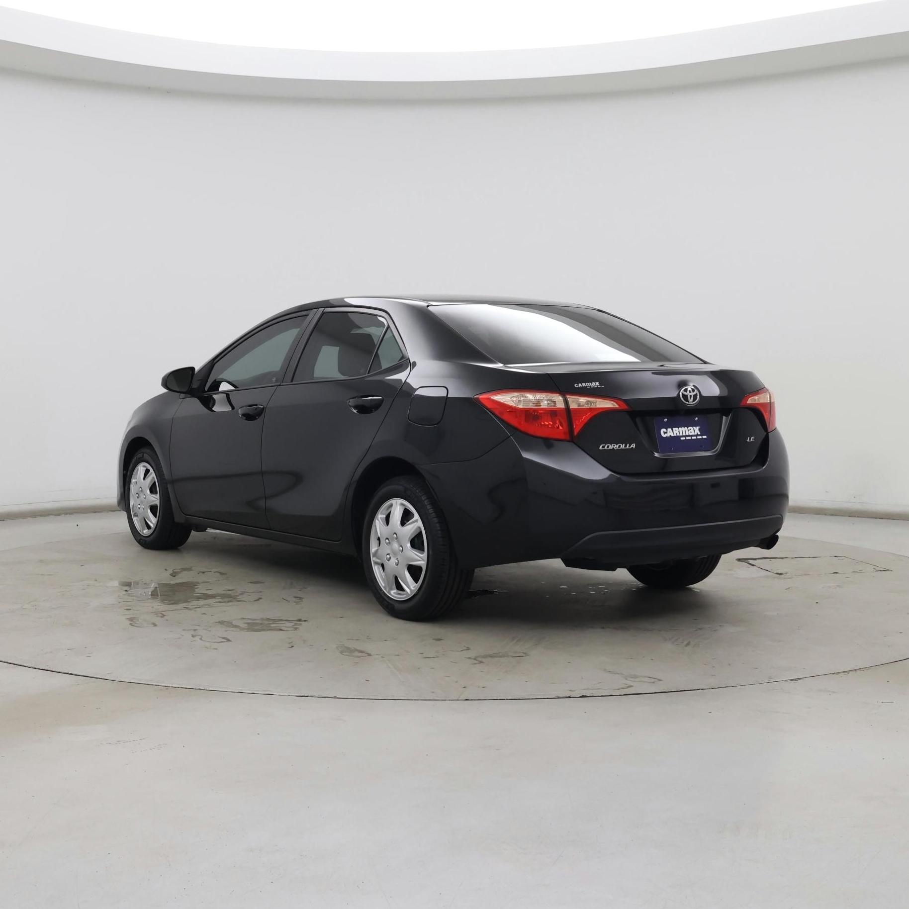 Thumbnail: 2017 Toyota Corolla - 2