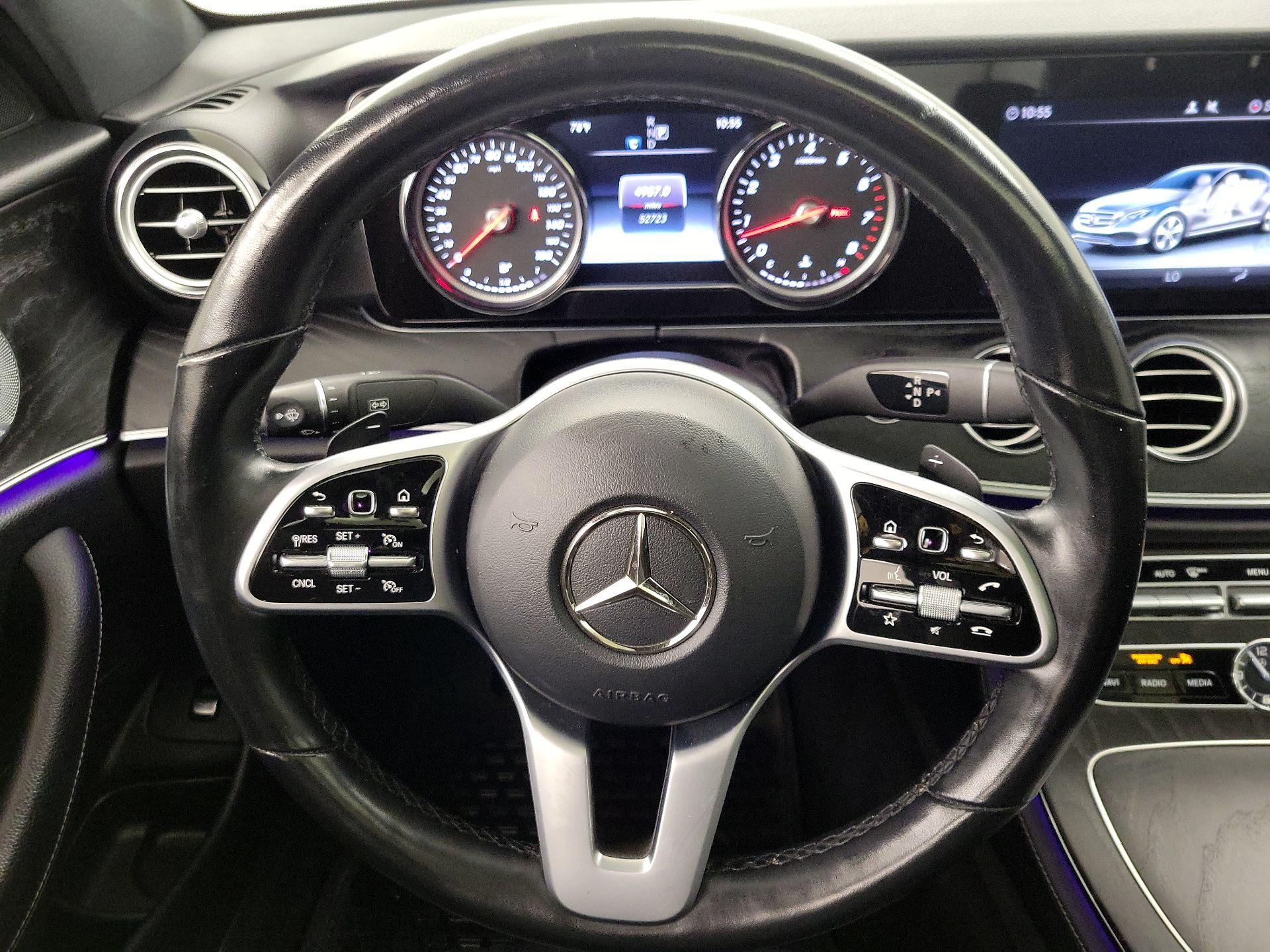 Thumbnail: 2019 Mercedes-Benz E-Class - 10