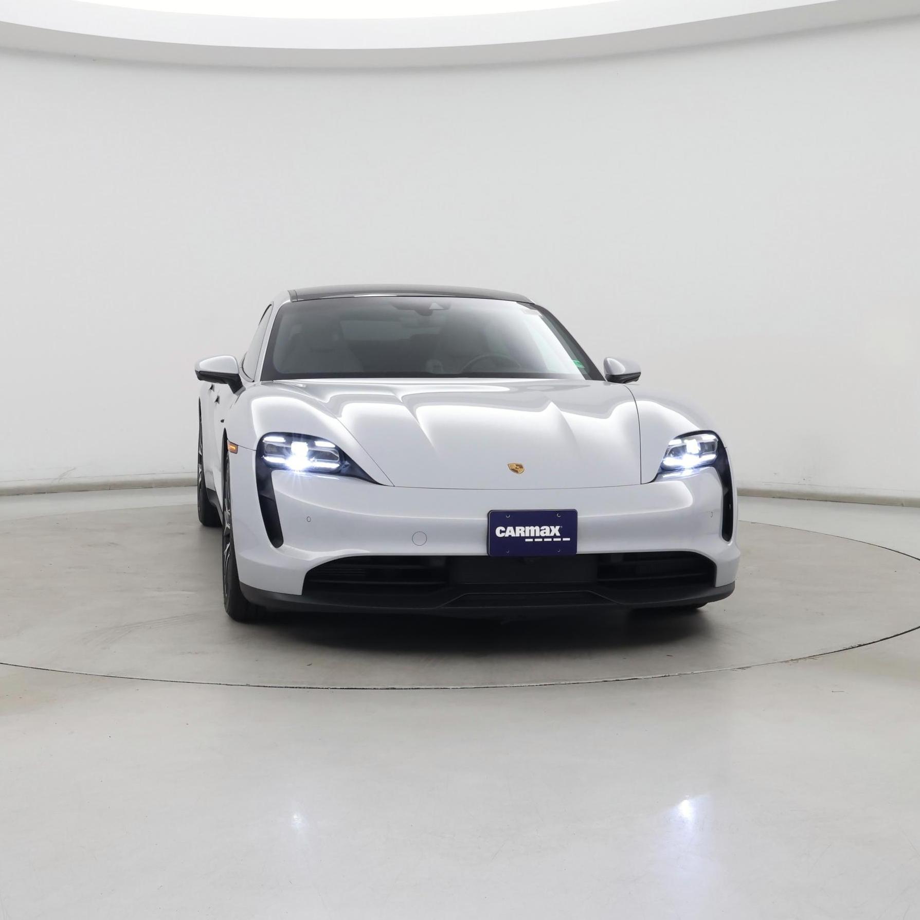 Thumbnail: 2021 Porsche Taycan - 5