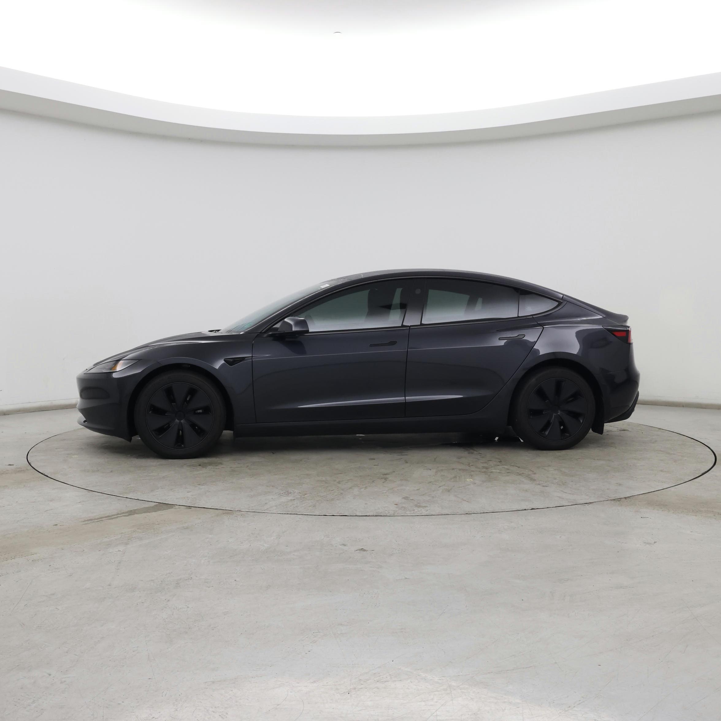 Thumbnail: 2024 Tesla Model 3 - 3