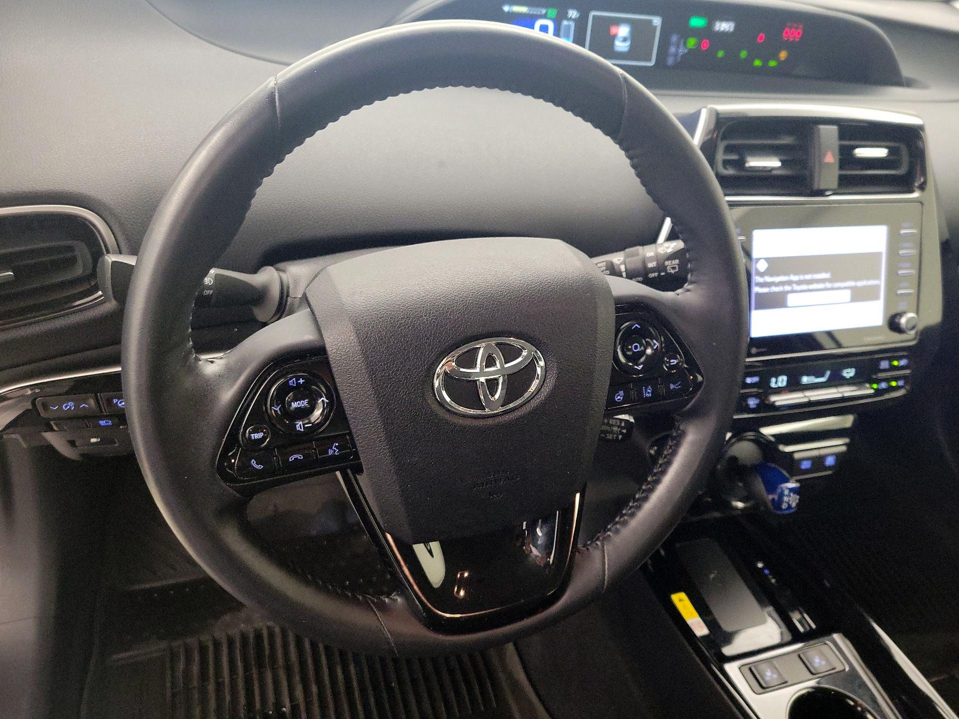 Thumbnail: 2022 Toyota Prius - 10