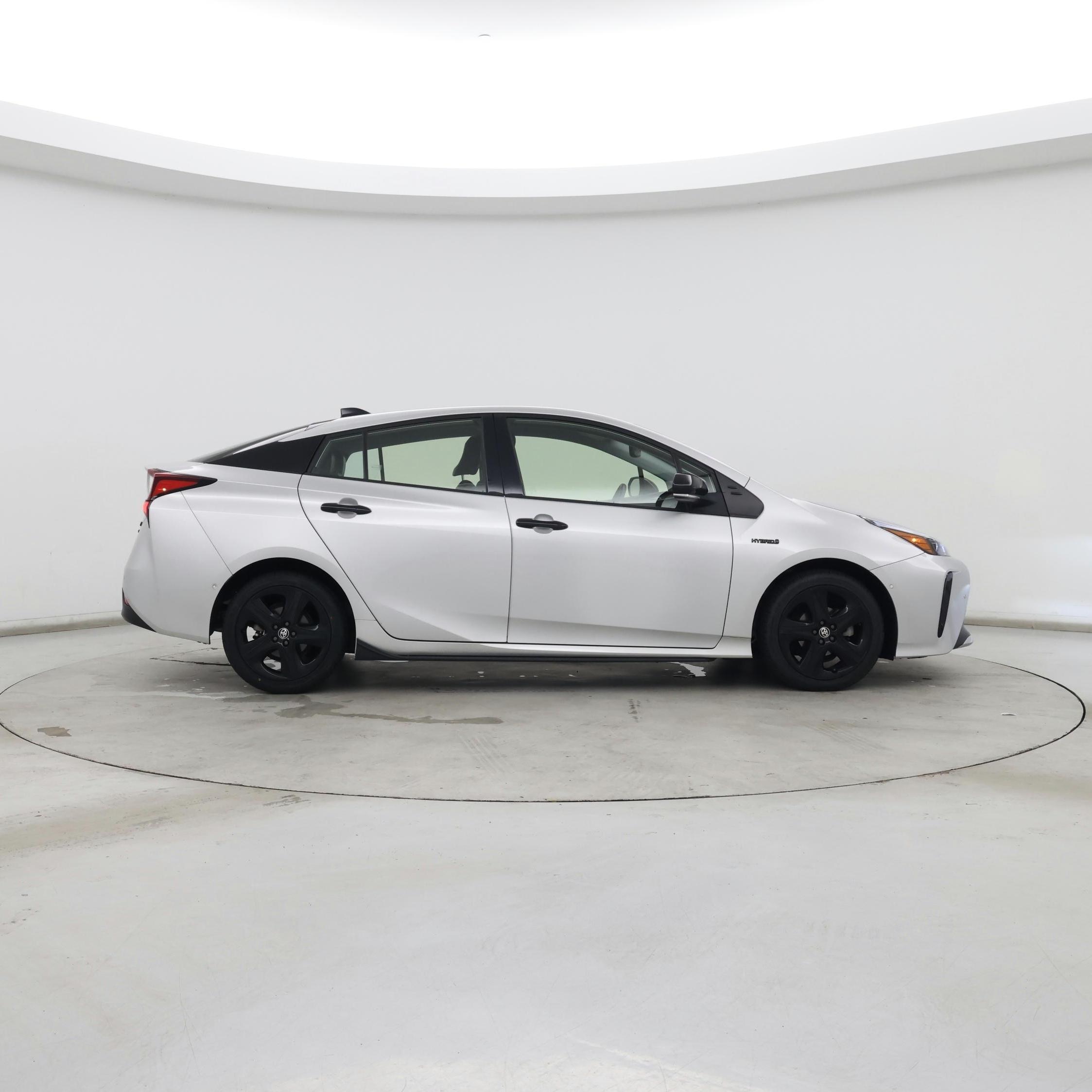 Thumbnail: 2022 Toyota Prius - 7