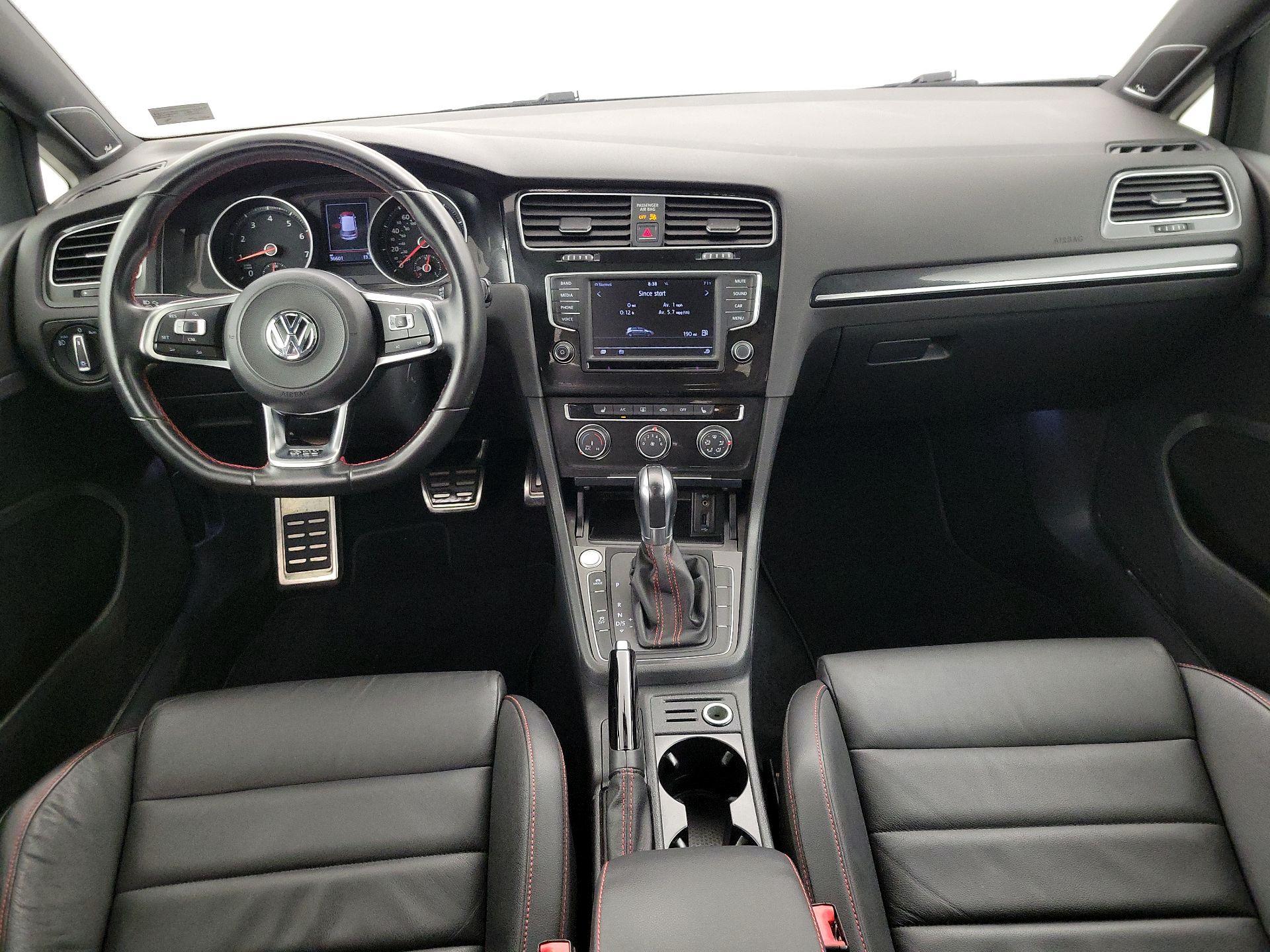 Thumbnail: 2017 Volkswagen Golf - 9