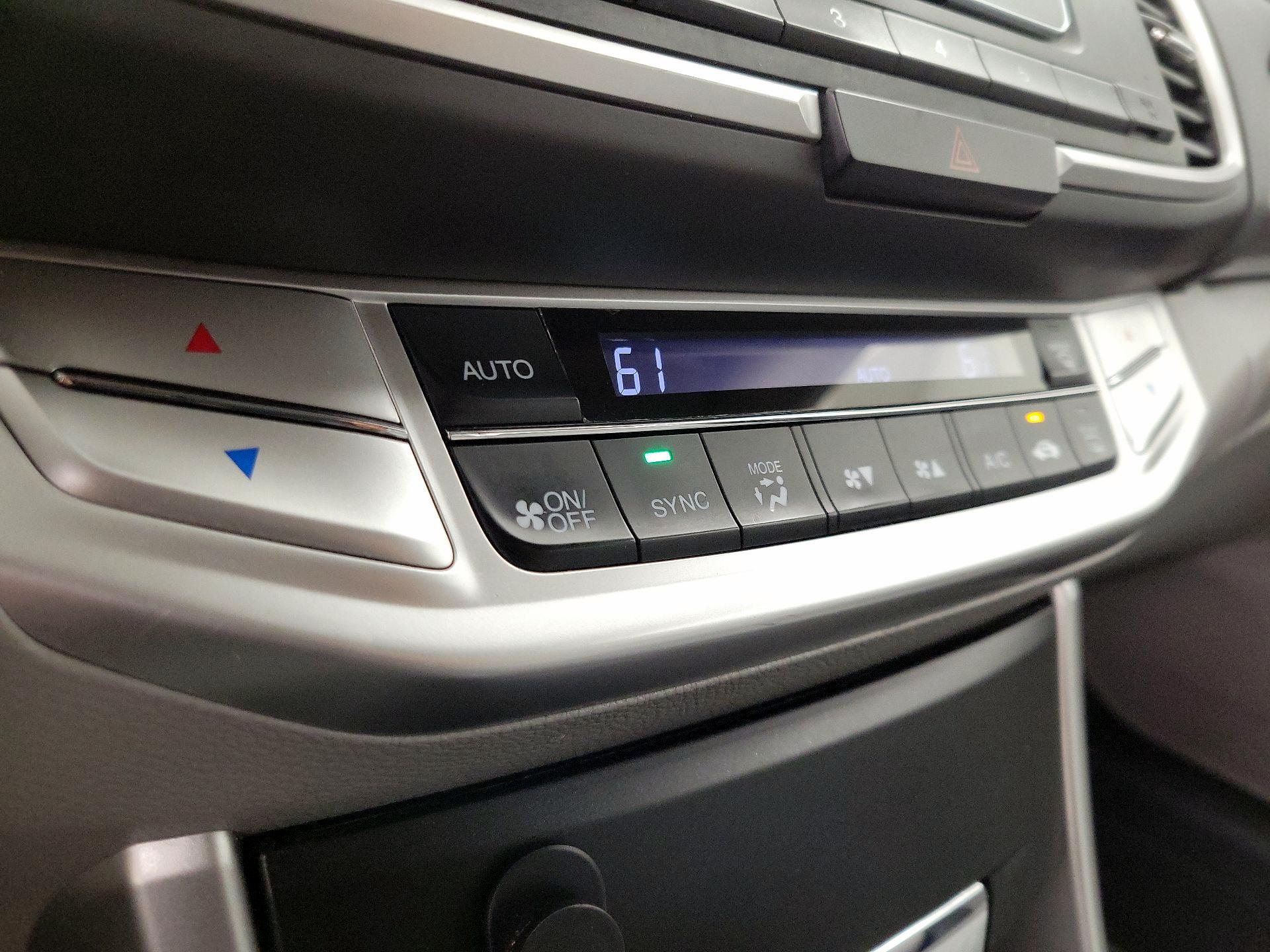 Thumbnail: 2015 Honda Accord - 16