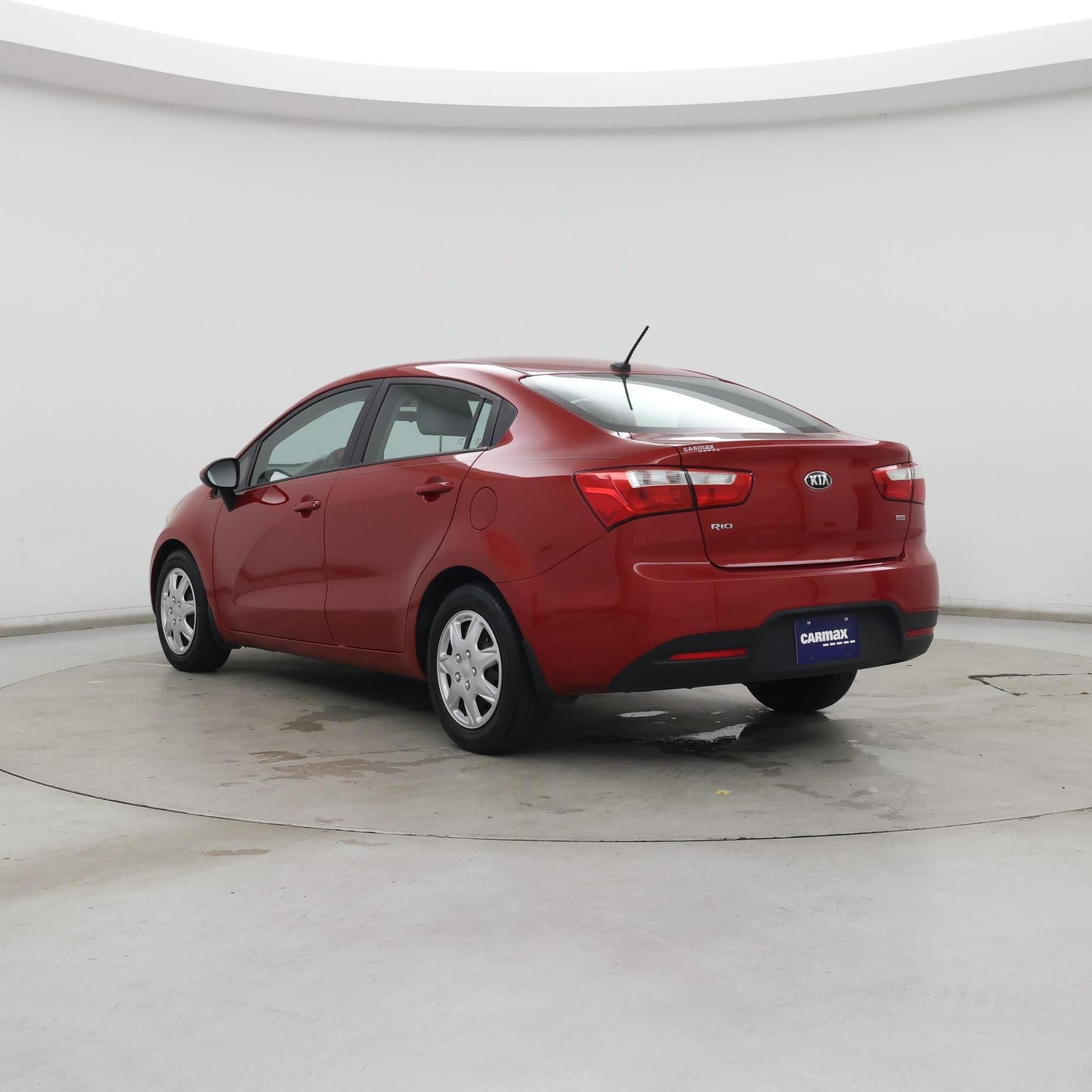 Thumbnail: 2015 Kia Rio - 2