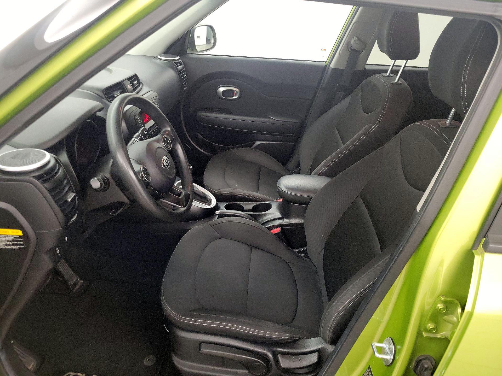 Thumbnail: 2015 Kia Soul - 11