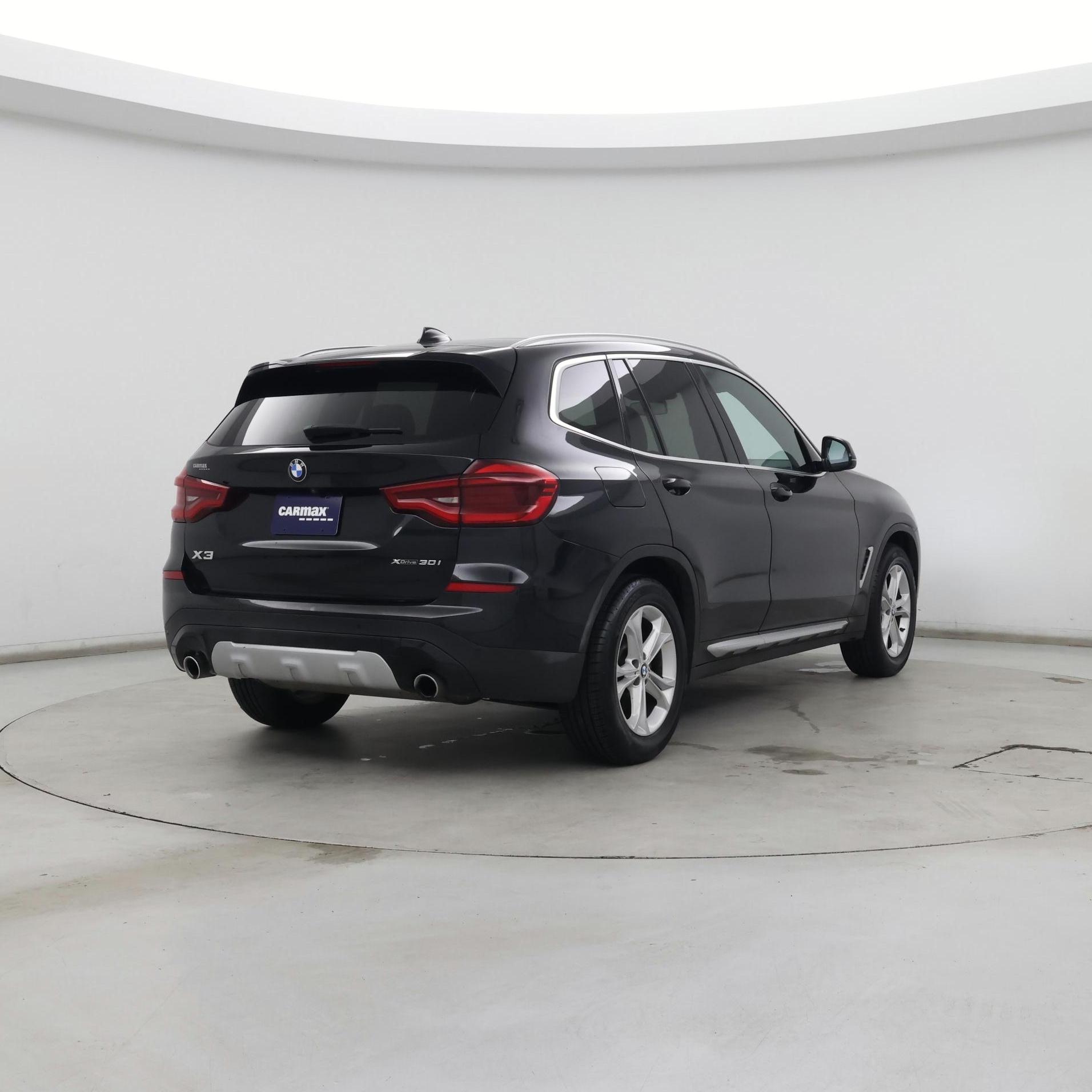 Thumbnail: 2021 BMW X3 - 8