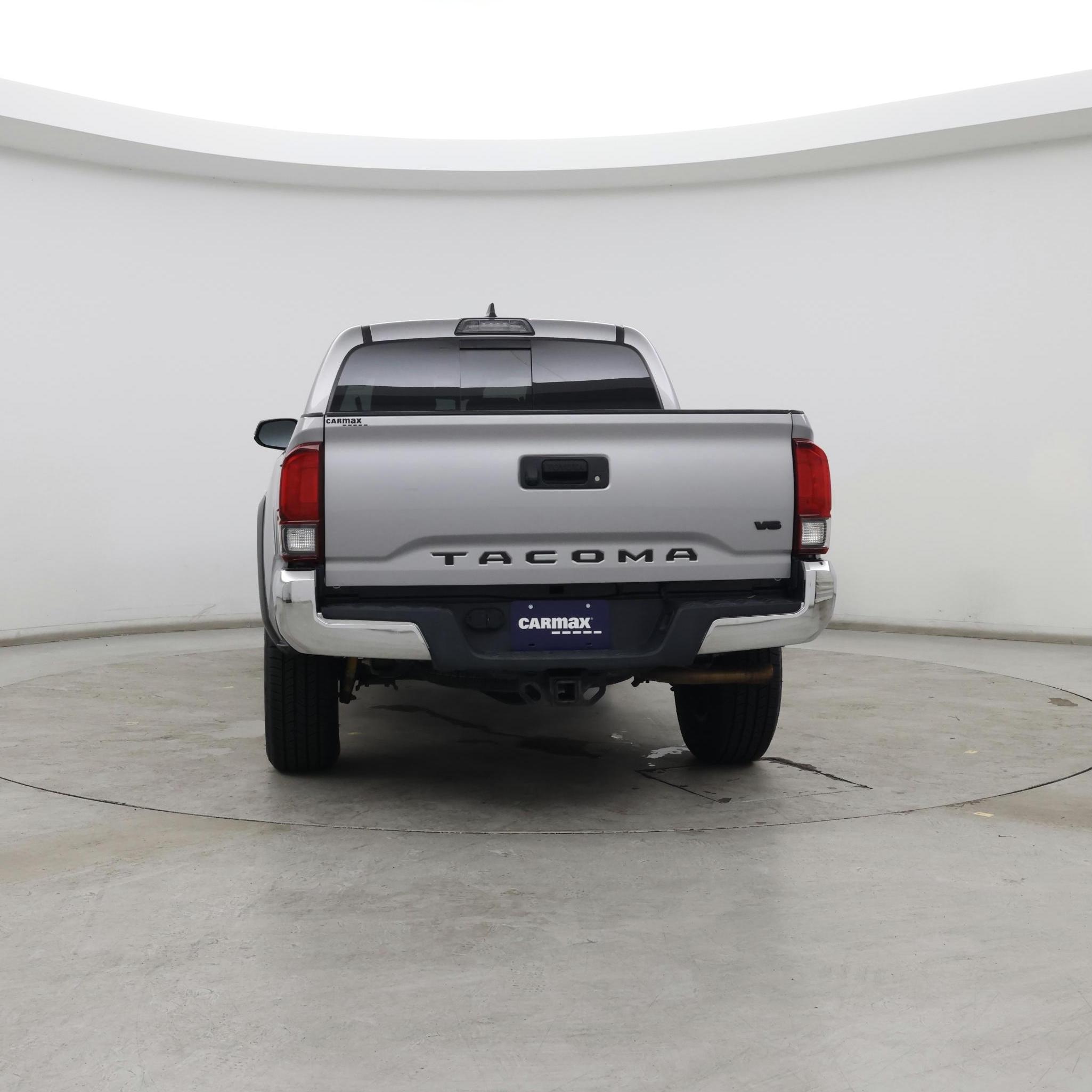 Thumbnail: 2019 Toyota Tacoma - 6