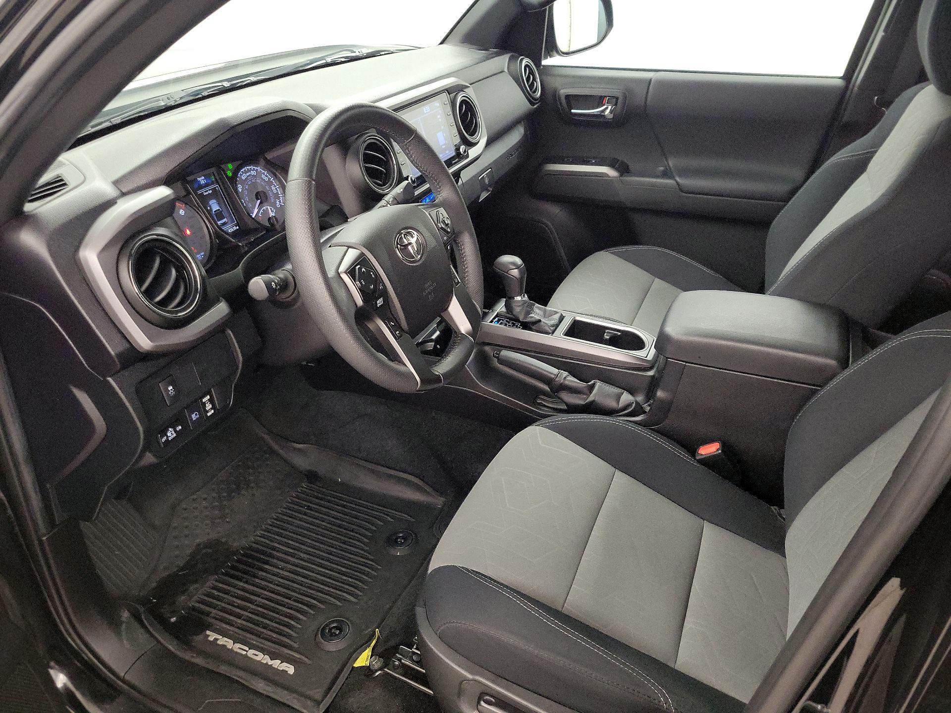 Thumbnail: 2021 Toyota Tacoma - 11