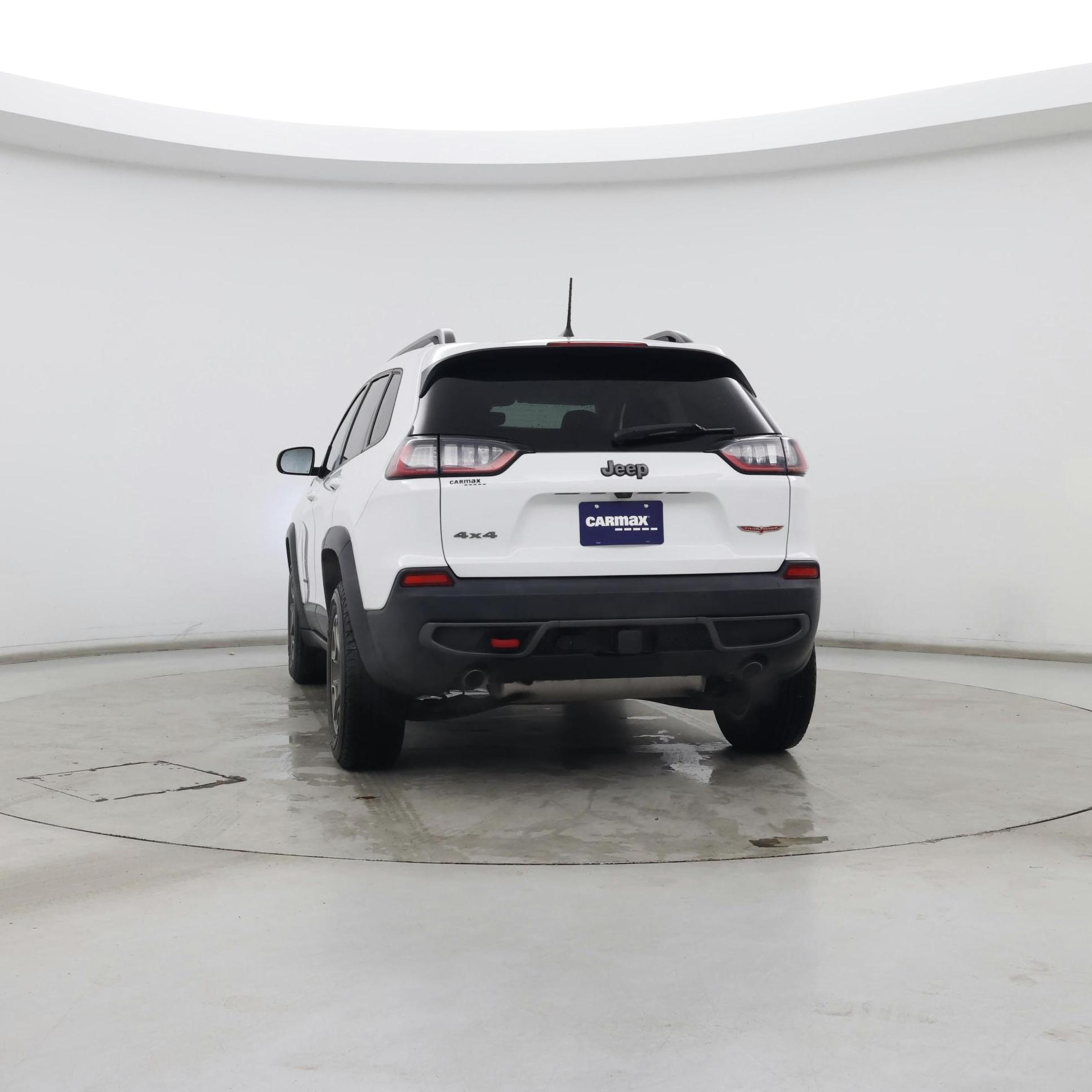 Thumbnail: 2020 Jeep Cherokee - 6