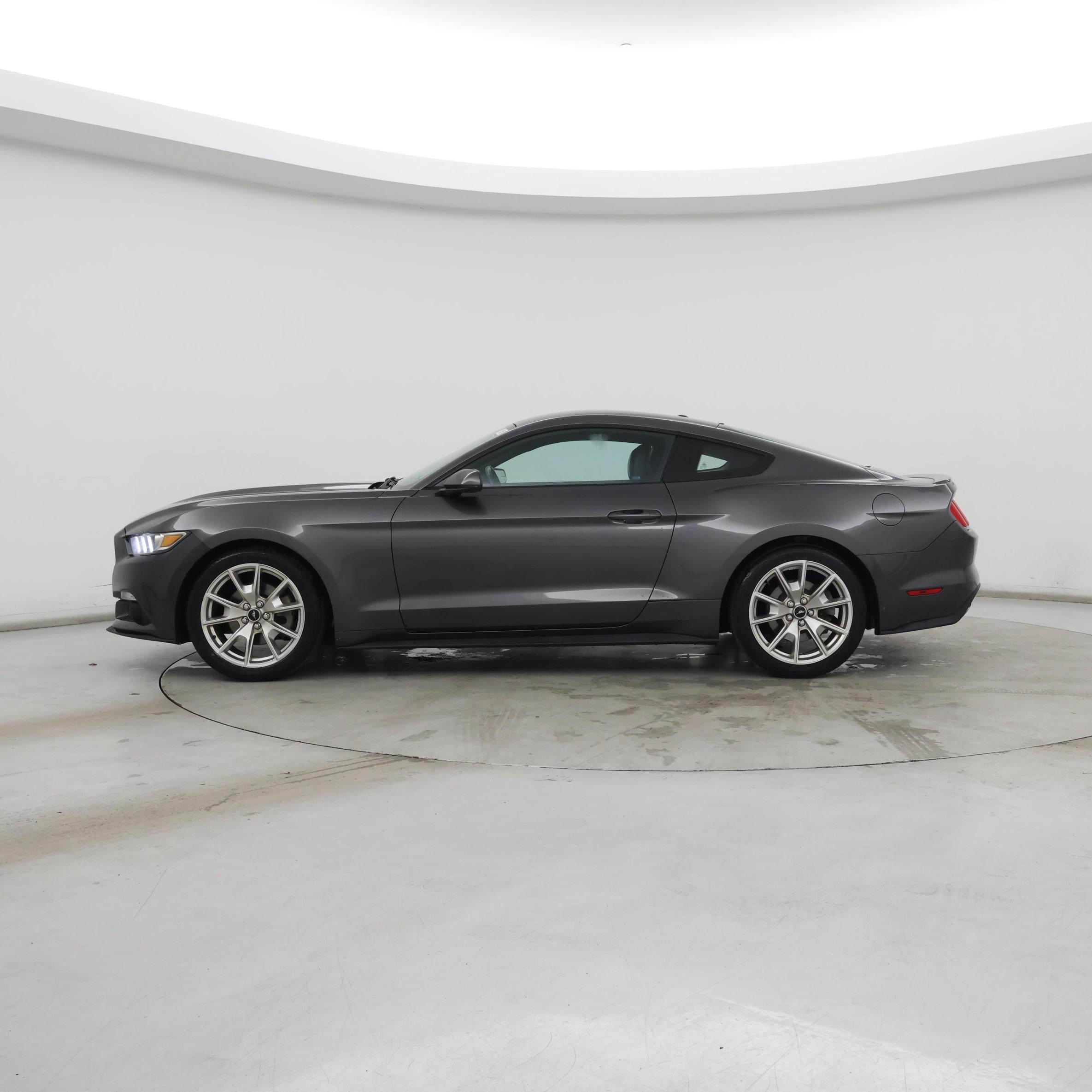 Thumbnail: 2015 Ford Mustang - 3