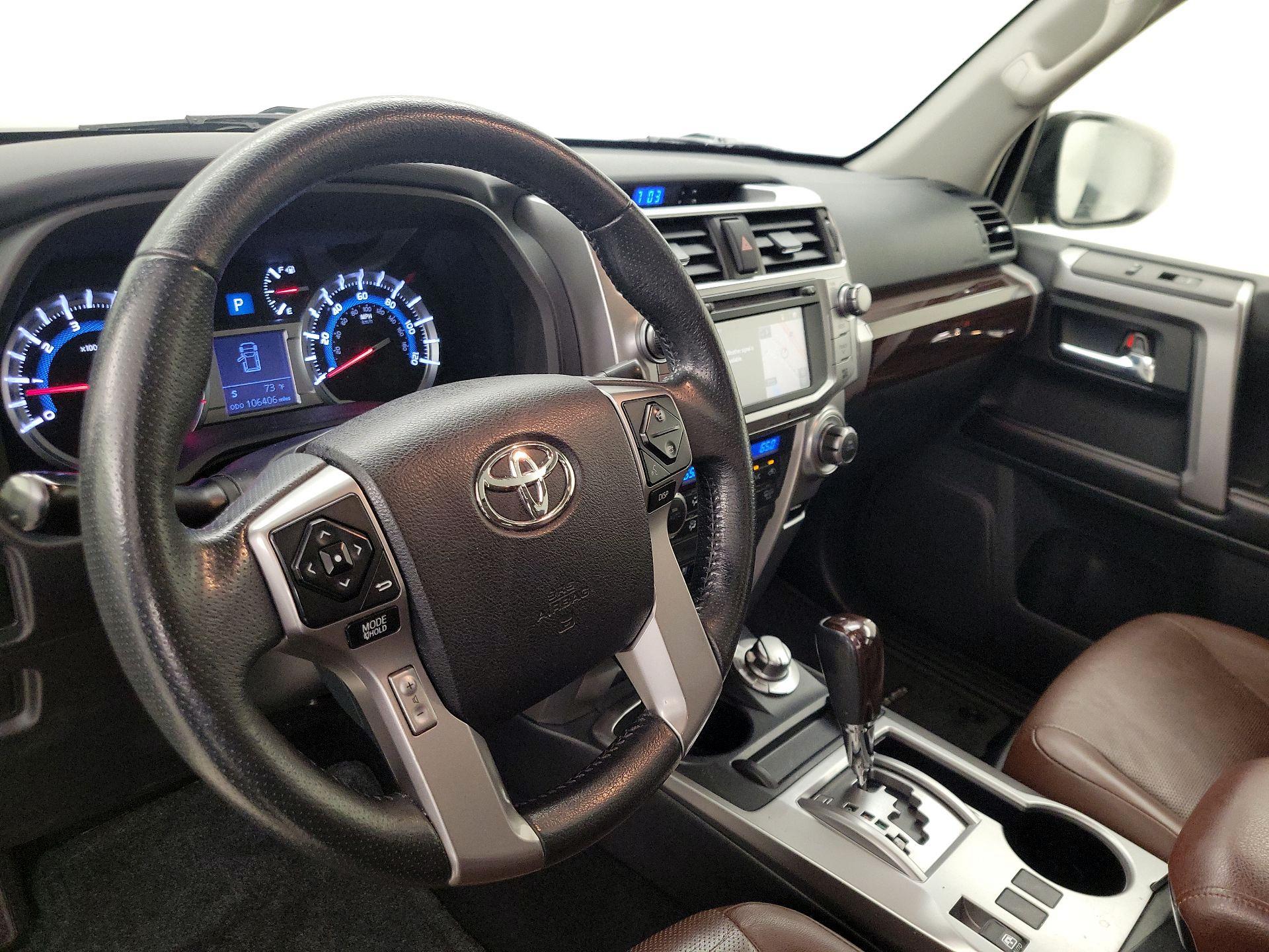 Thumbnail: 2015 Toyota 4Runner - 9