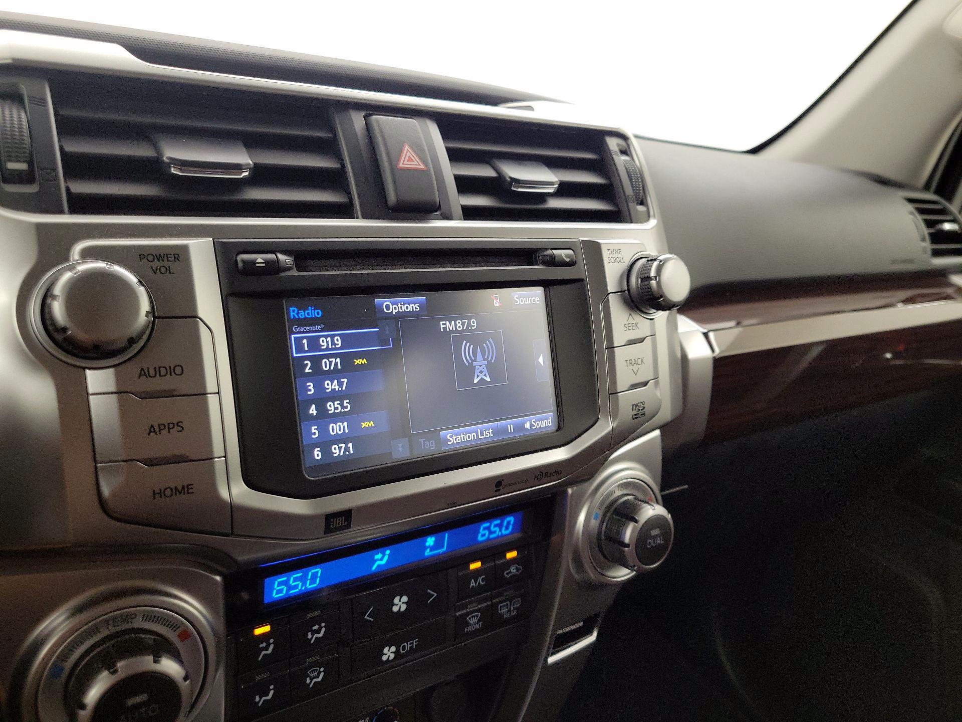 Thumbnail: 2015 Toyota 4Runner - 16