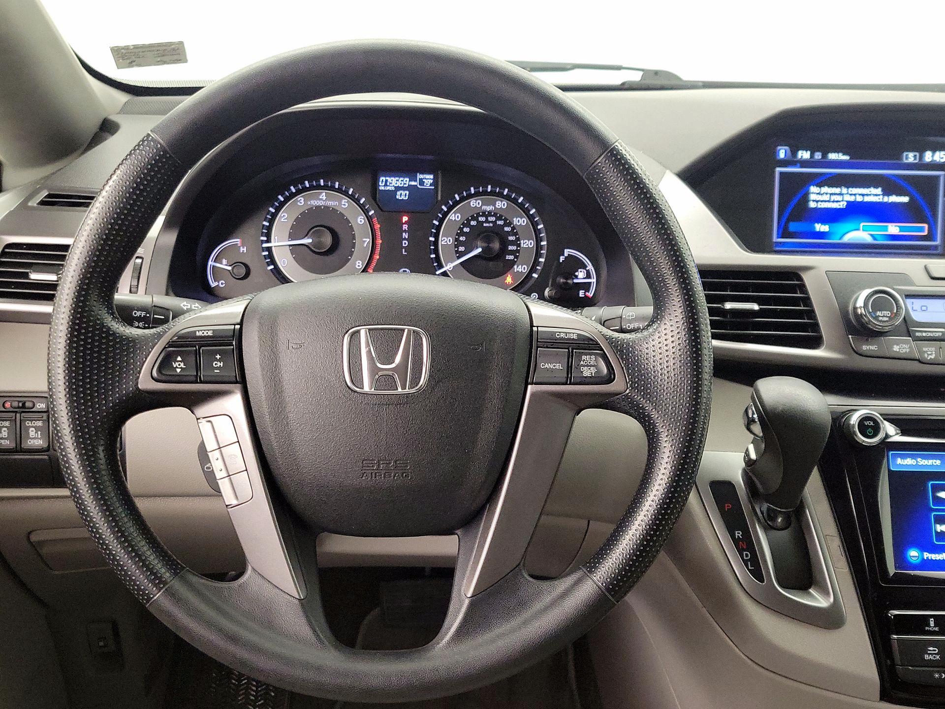 Thumbnail: 2015 Honda Odyssey - 10