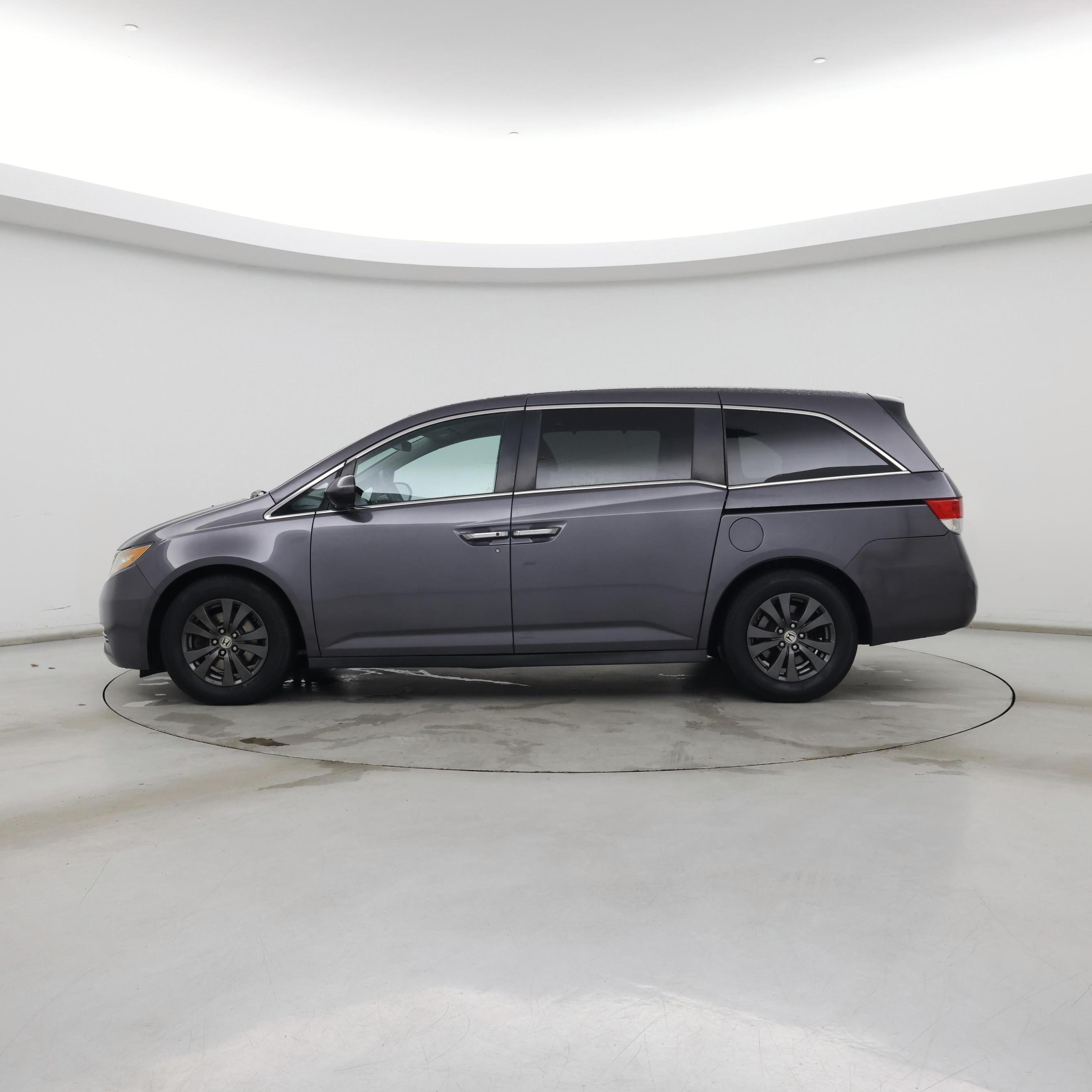 Thumbnail: 2015 Honda Odyssey - 3