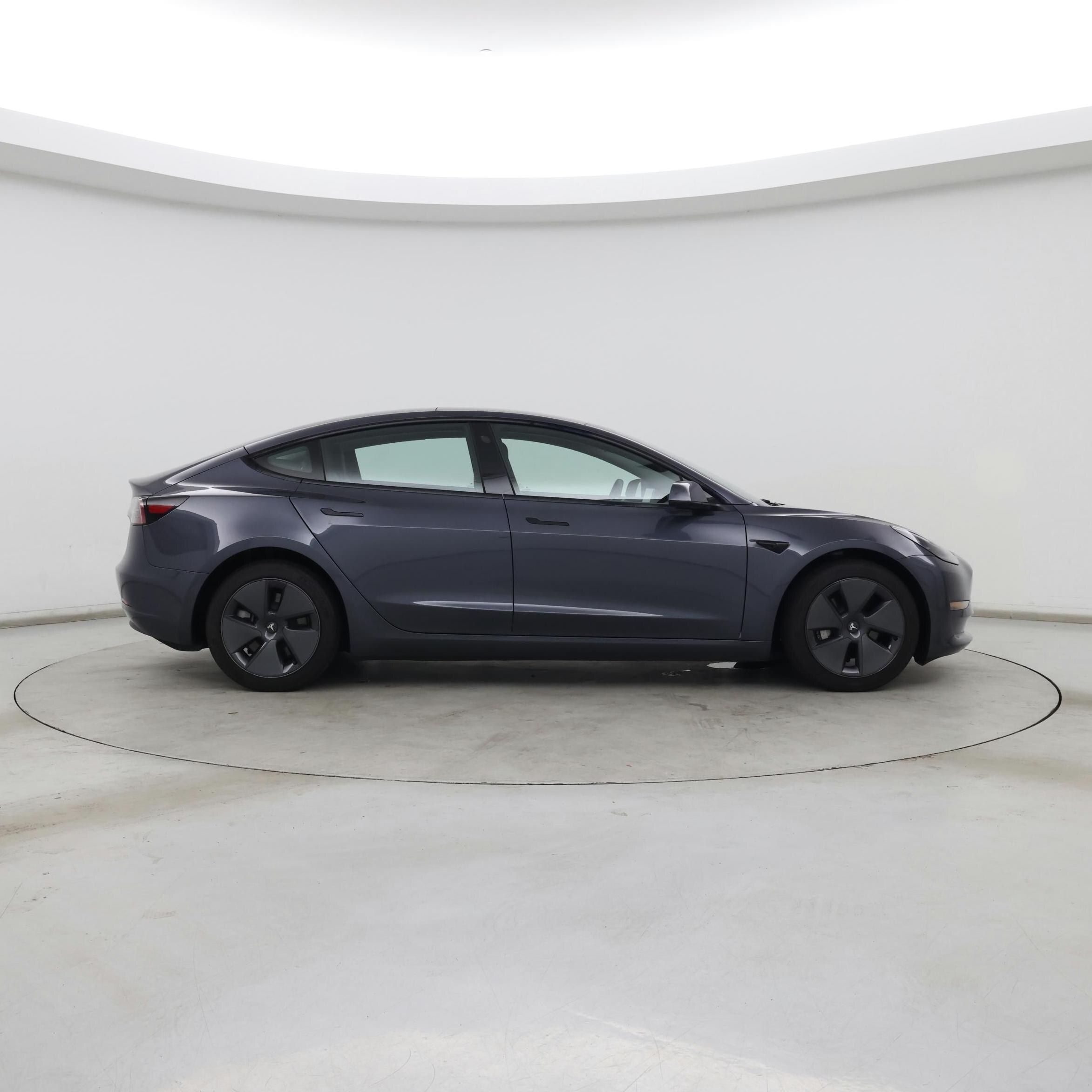 Thumbnail: 2022 Tesla Model 3 - 7
