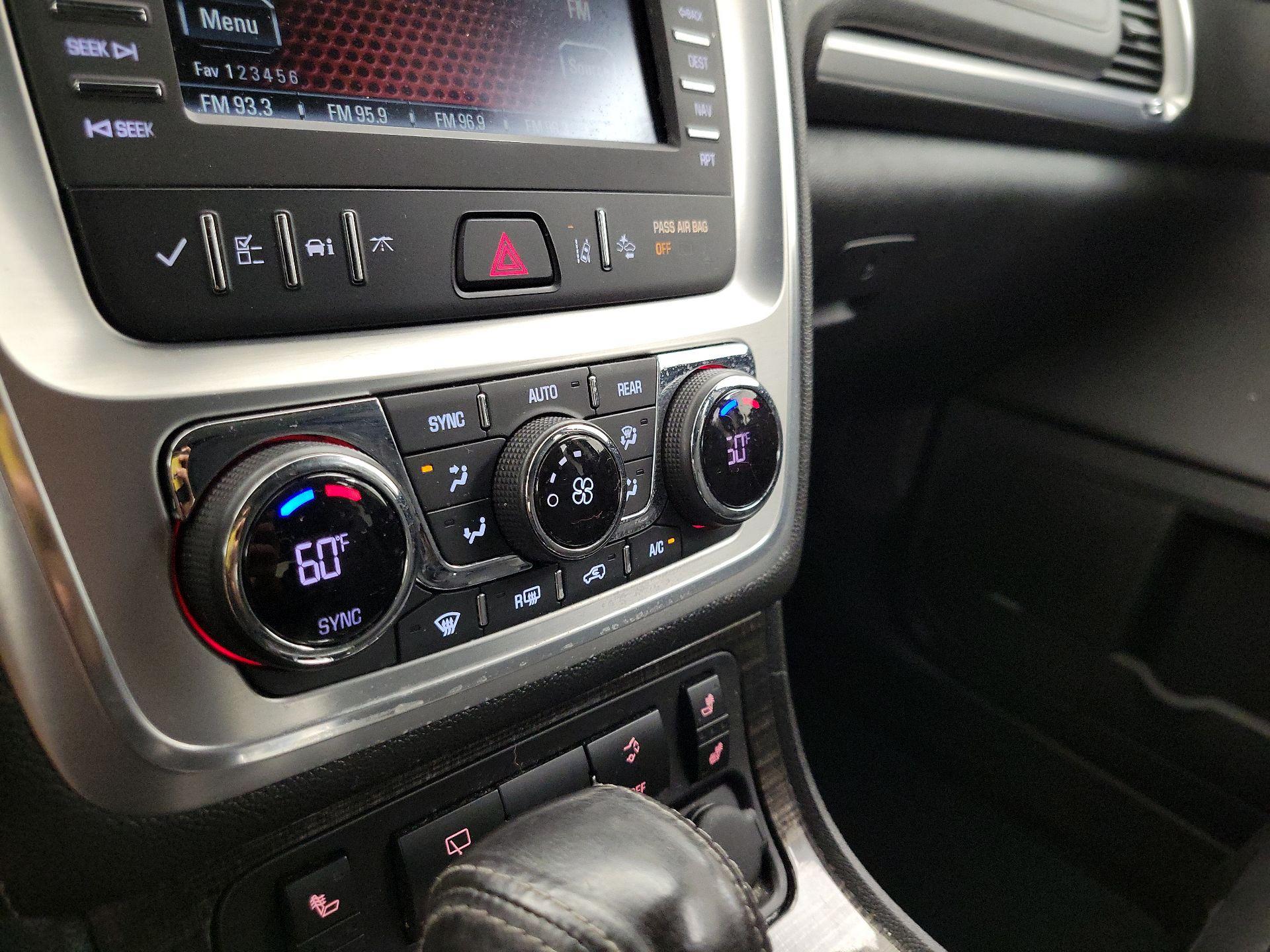 Thumbnail: 2017 GMC Acadia - 17