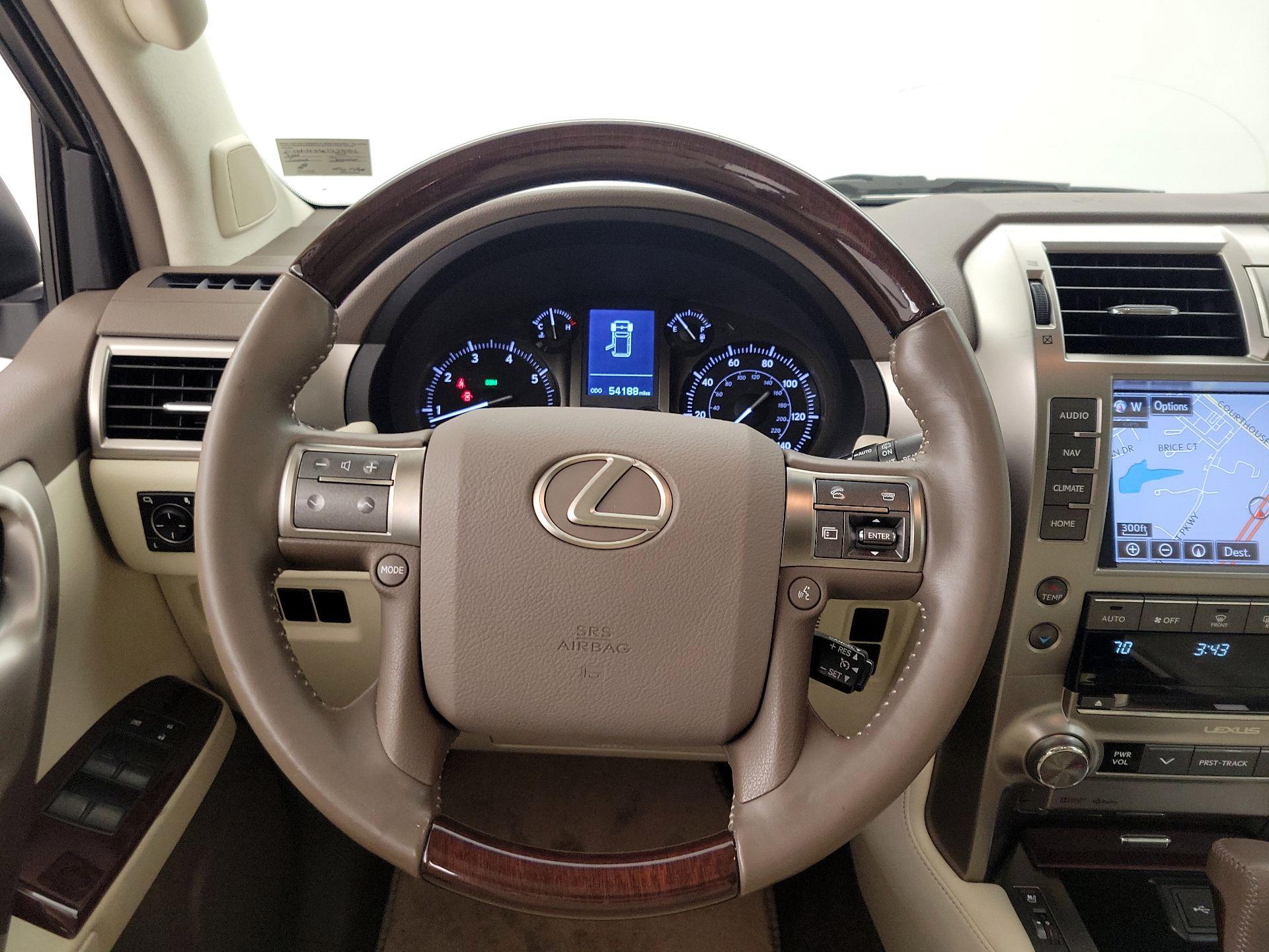 Thumbnail: 2019 Lexus GX - 10