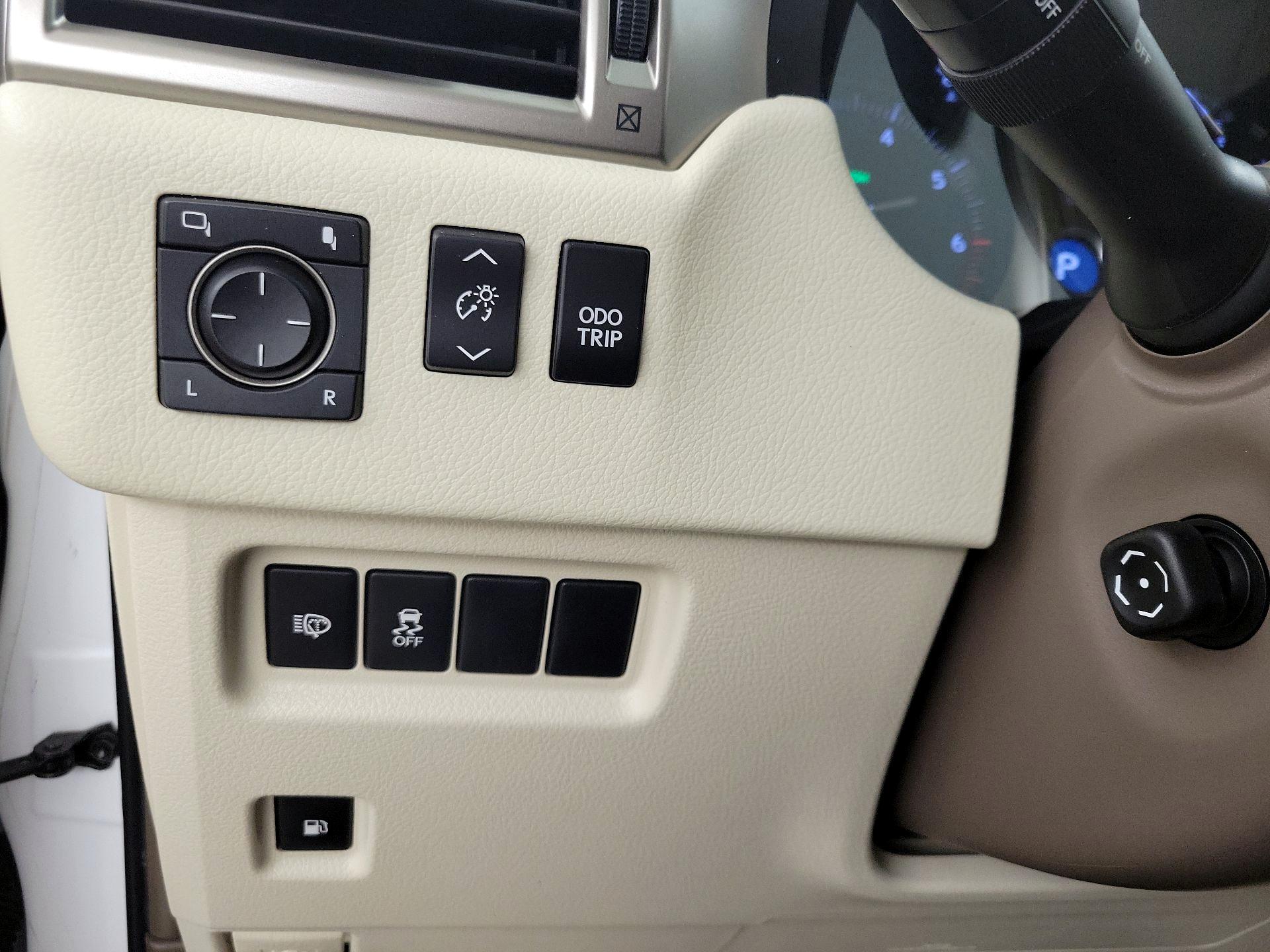 Thumbnail: 2019 Lexus GX - 13