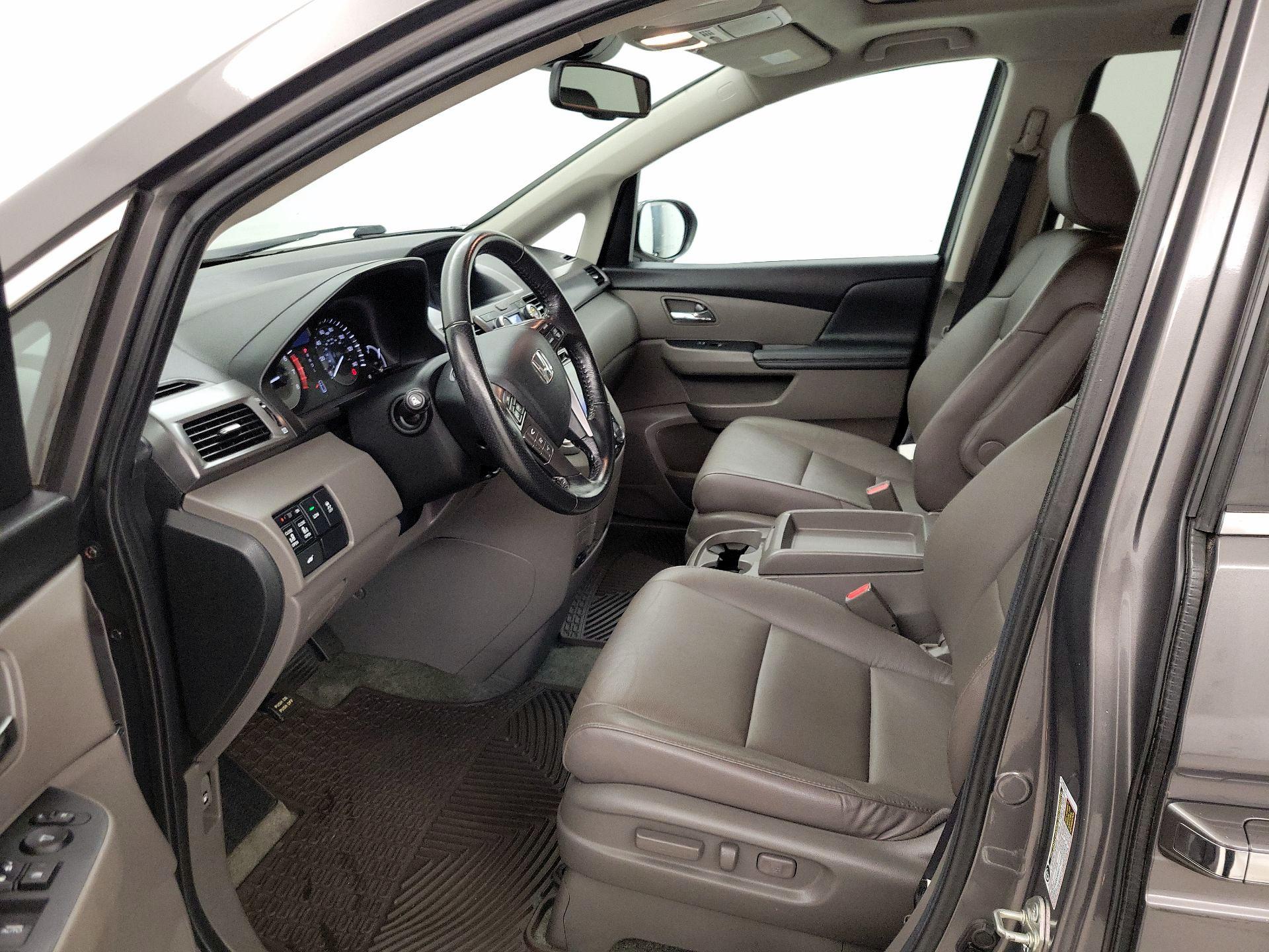 Thumbnail: 2014 Honda Odyssey - 11
