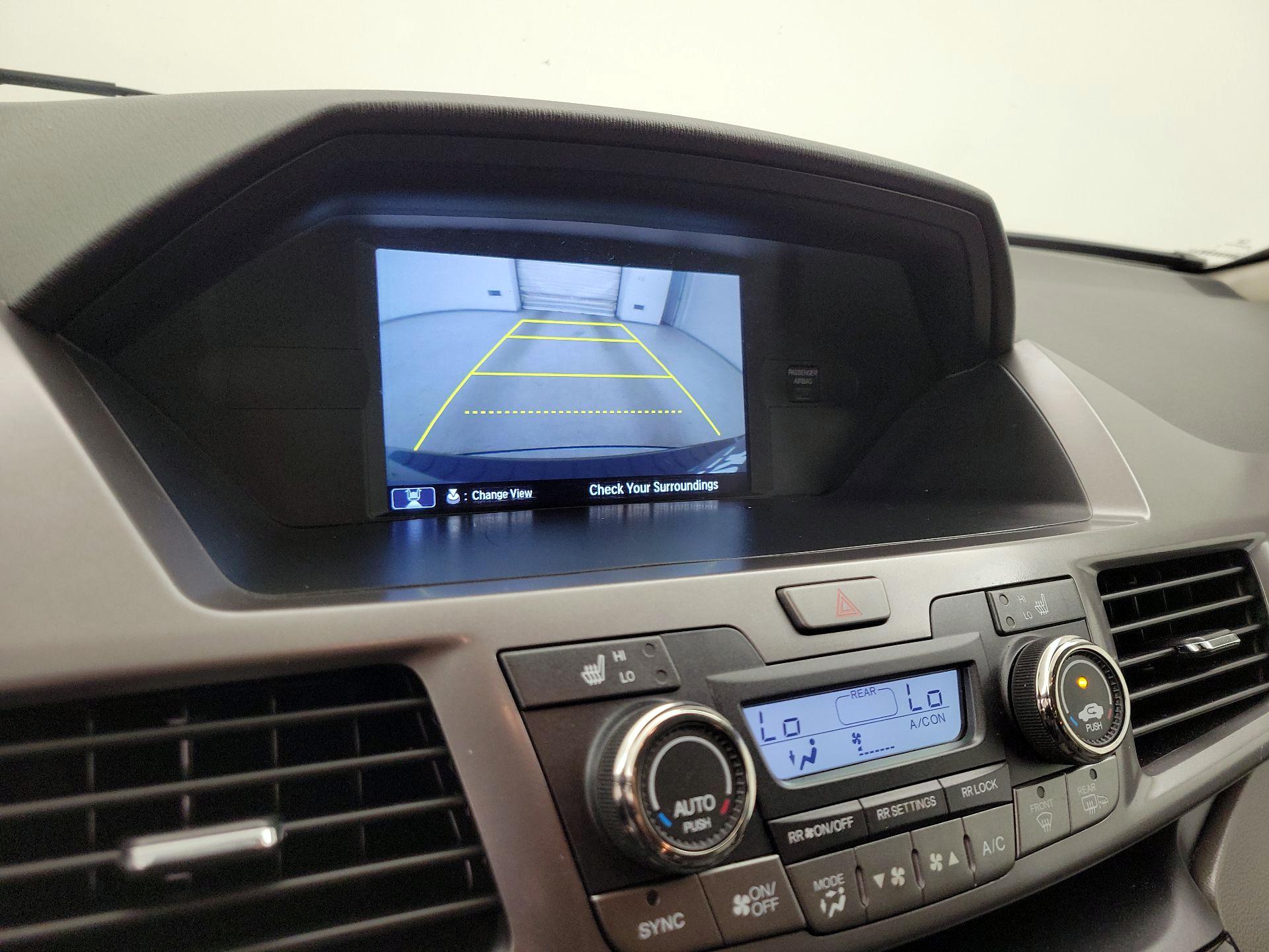 Thumbnail: 2014 Honda Odyssey - 14