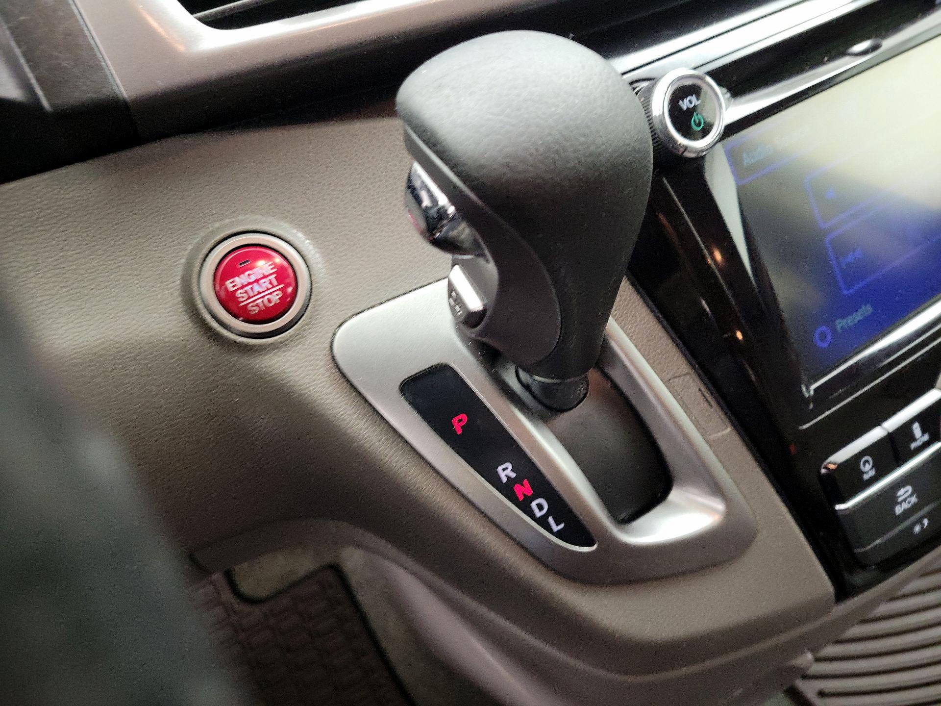 Thumbnail: 2014 Honda Odyssey - 17