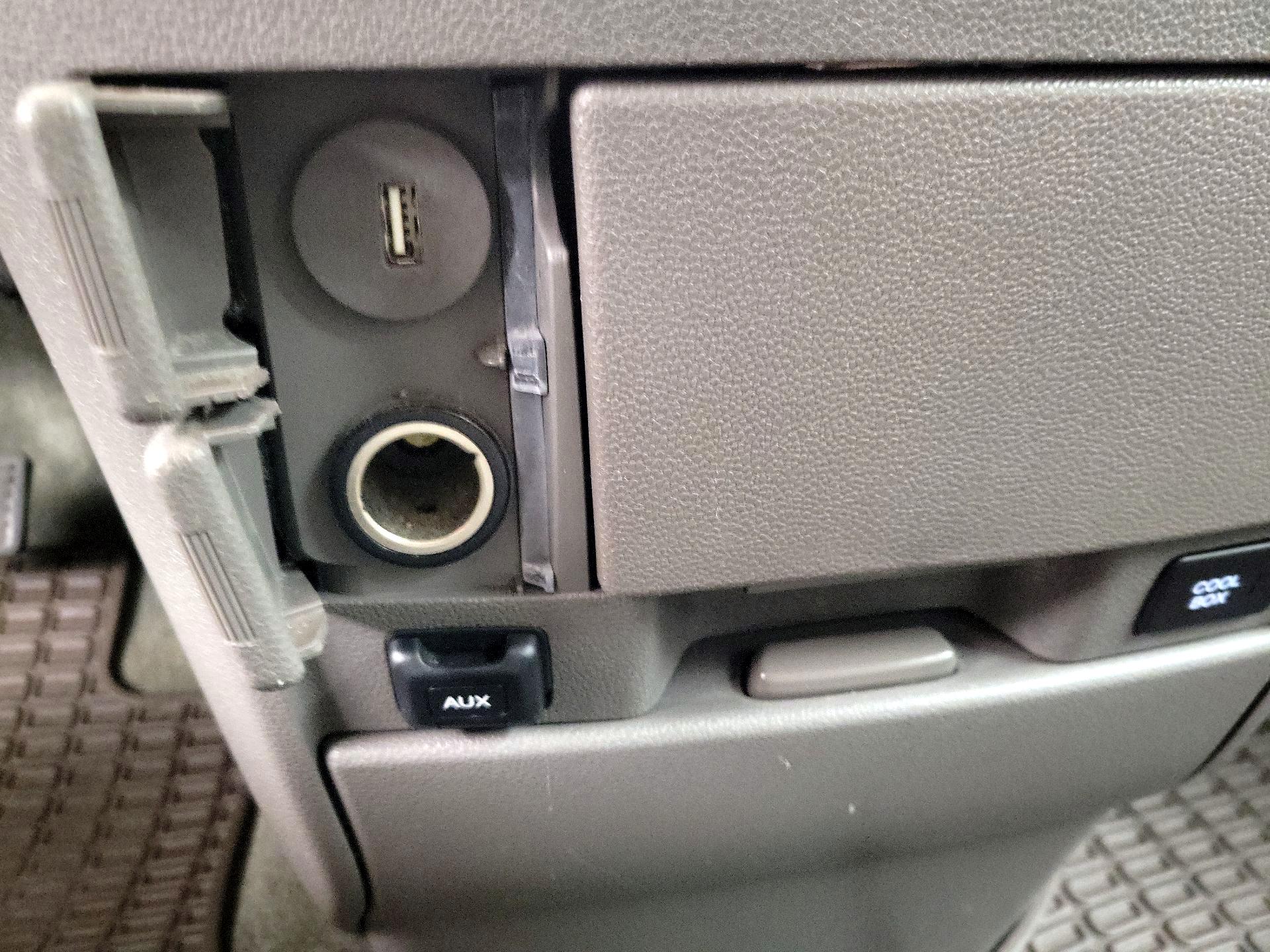 Thumbnail: 2014 Honda Odyssey - 18