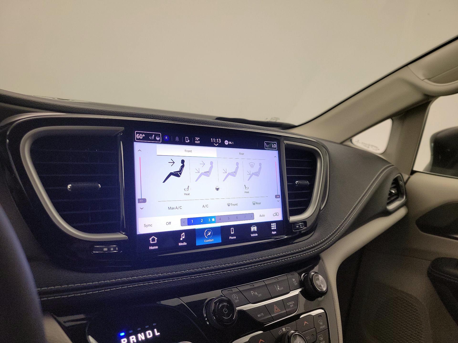 Thumbnail: 2023 Chrysler Pacifica - 16