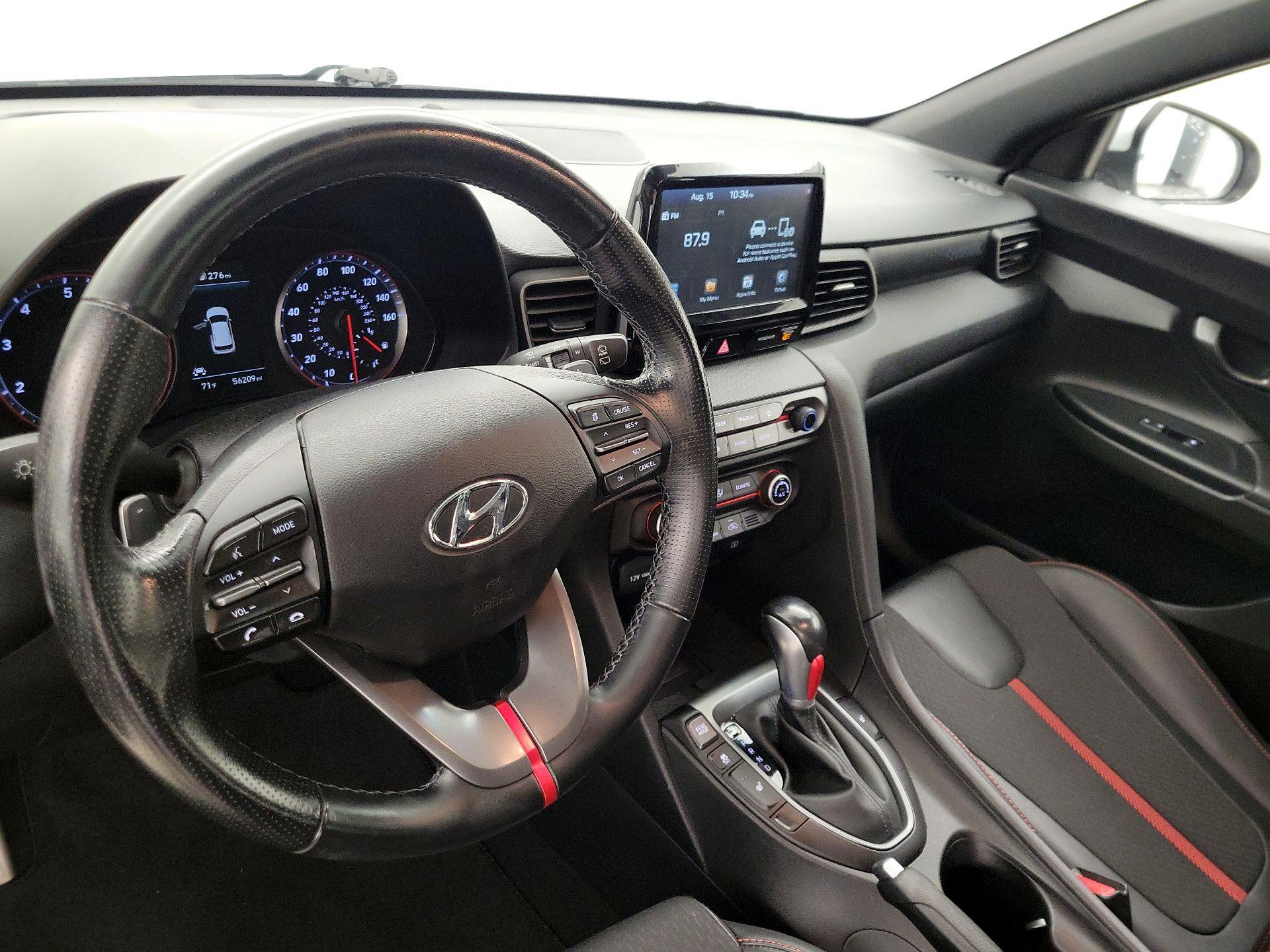 Thumbnail: 2020 Hyundai Veloster - 9