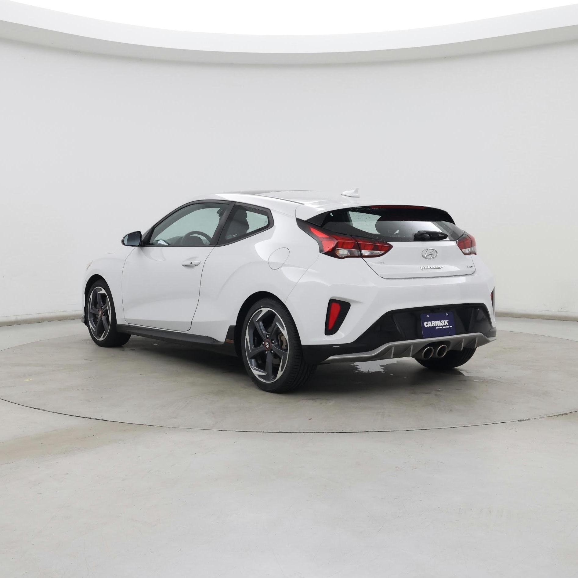 Thumbnail: 2020 Hyundai Veloster - 2