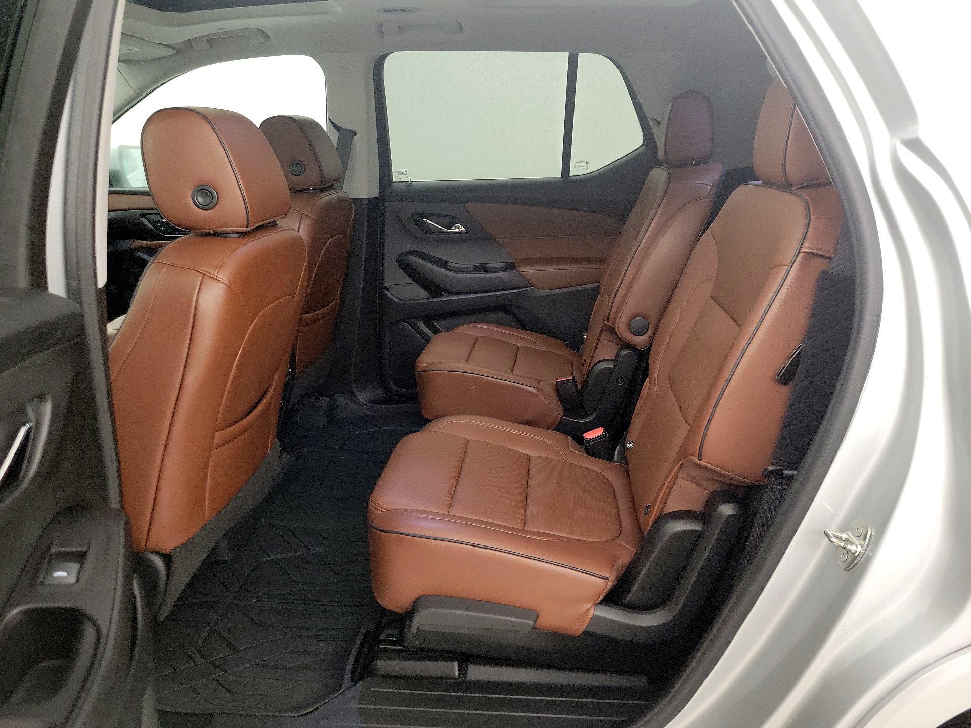 Thumbnail: 2020 Chevrolet Traverse - 20