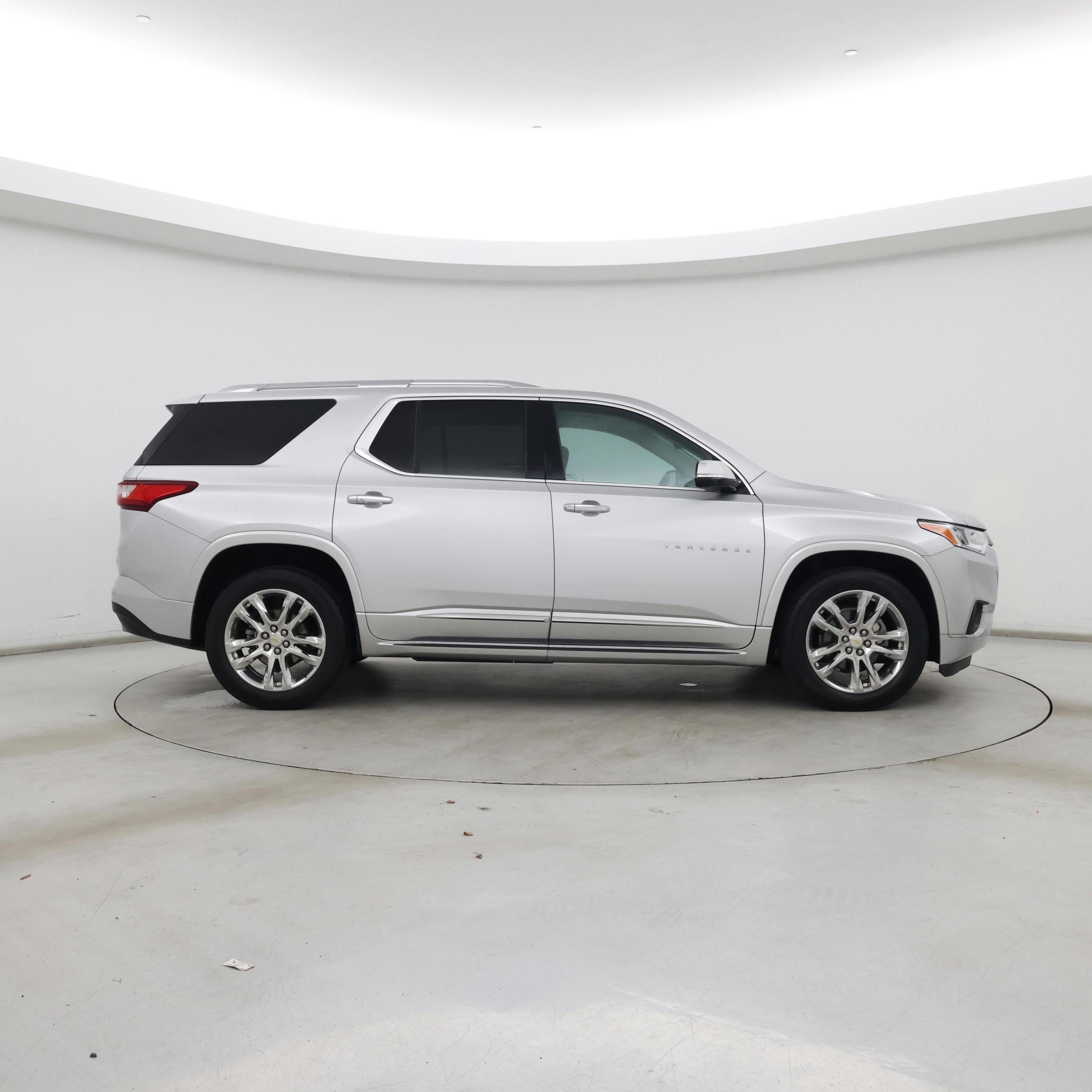 Thumbnail: 2020 Chevrolet Traverse - 7