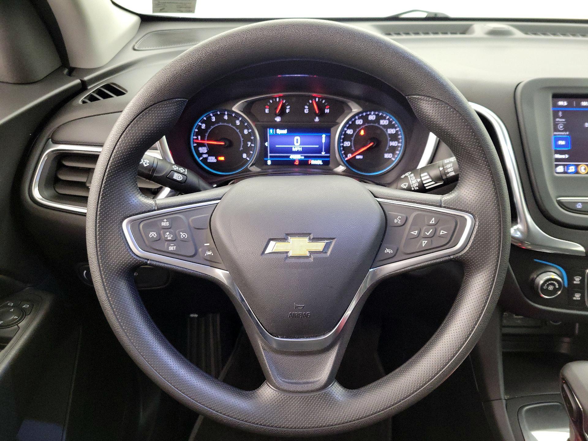 Thumbnail: 2022 Chevrolet Equinox - 10