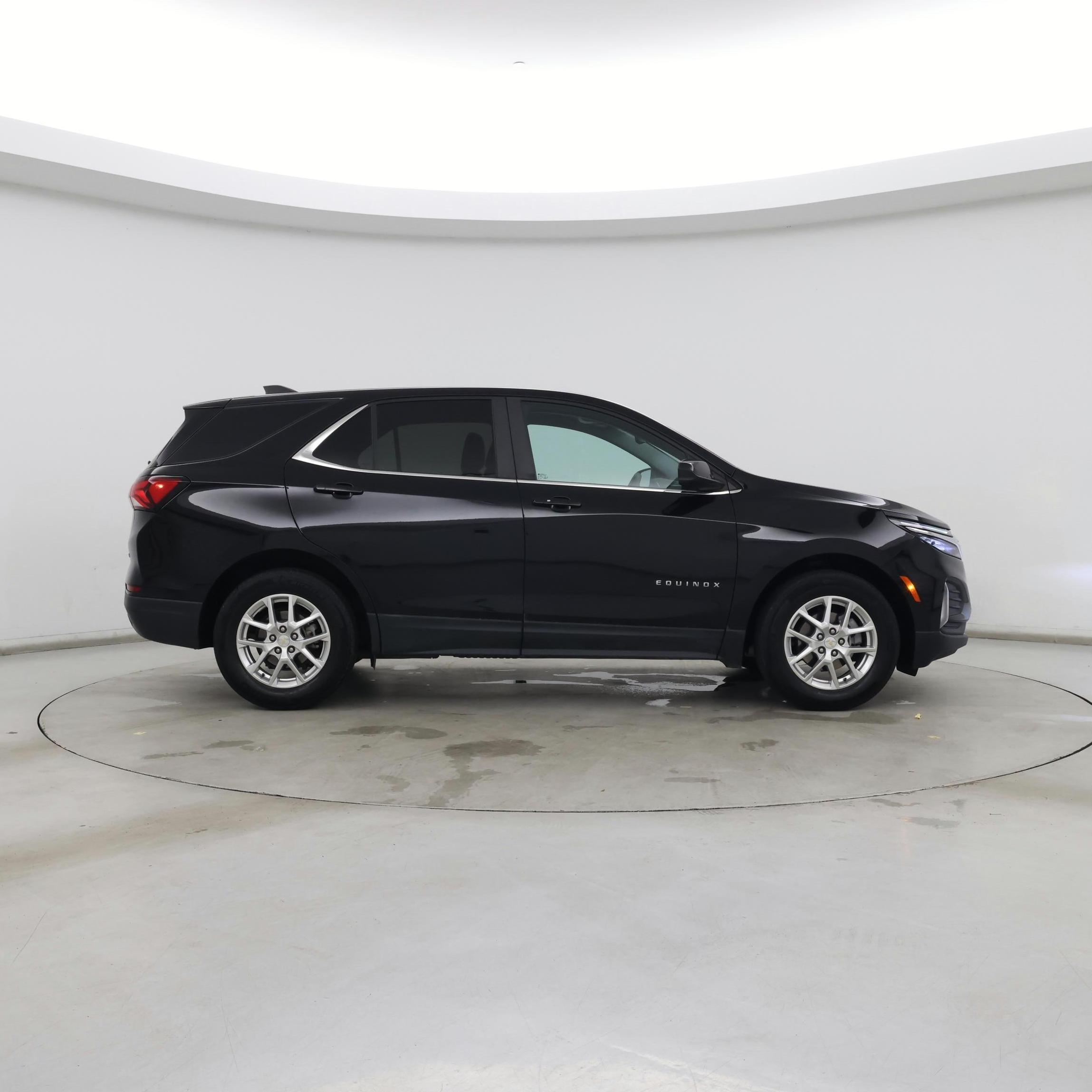 Thumbnail: 2022 Chevrolet Equinox - 7