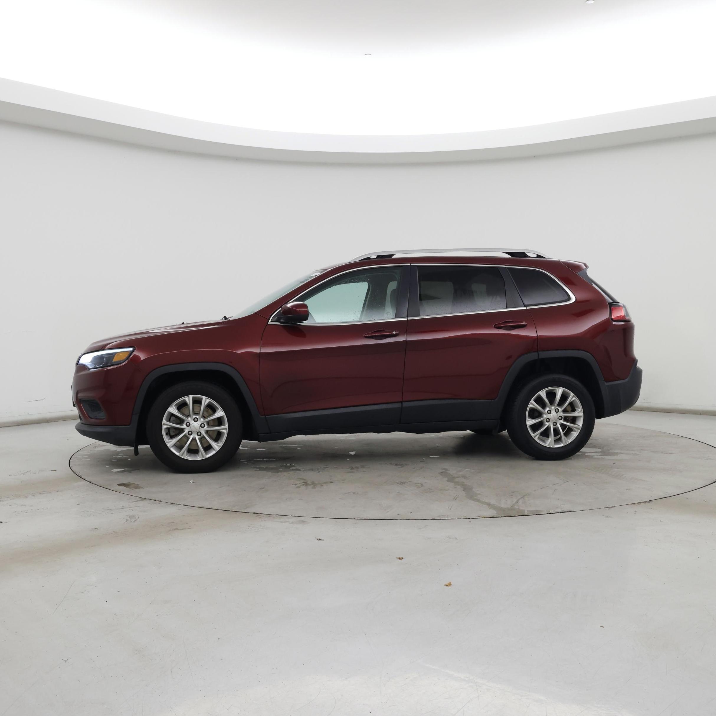 Thumbnail: 2019 Jeep Cherokee - 3