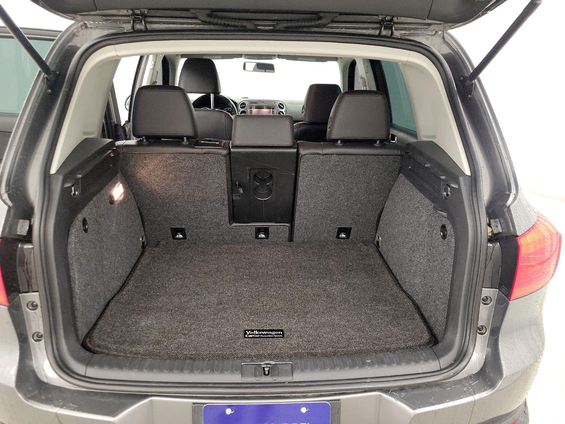 Thumbnail: 2014 Volkswagen Tiguan - 20