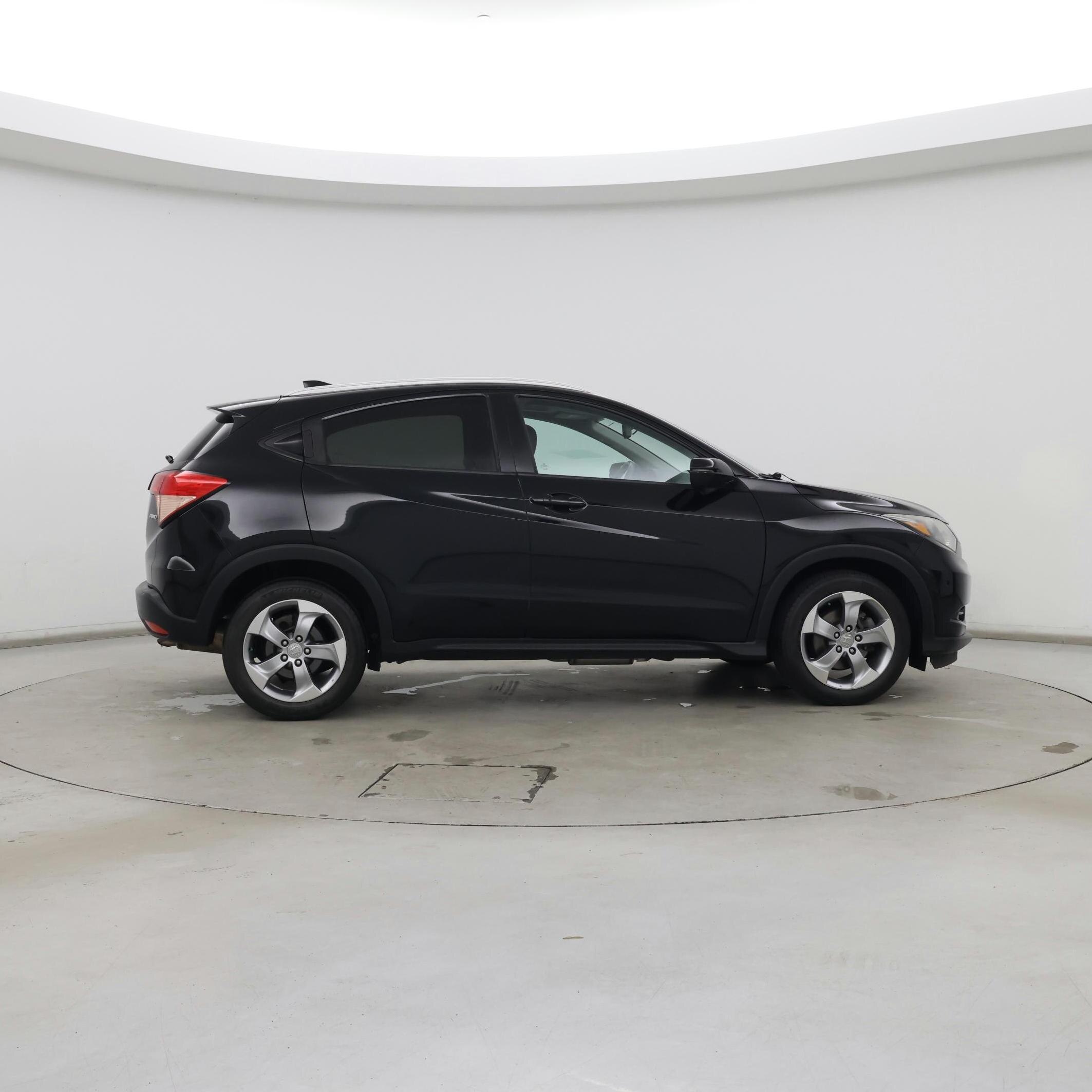 Thumbnail: 2017 Honda HR-V - 7