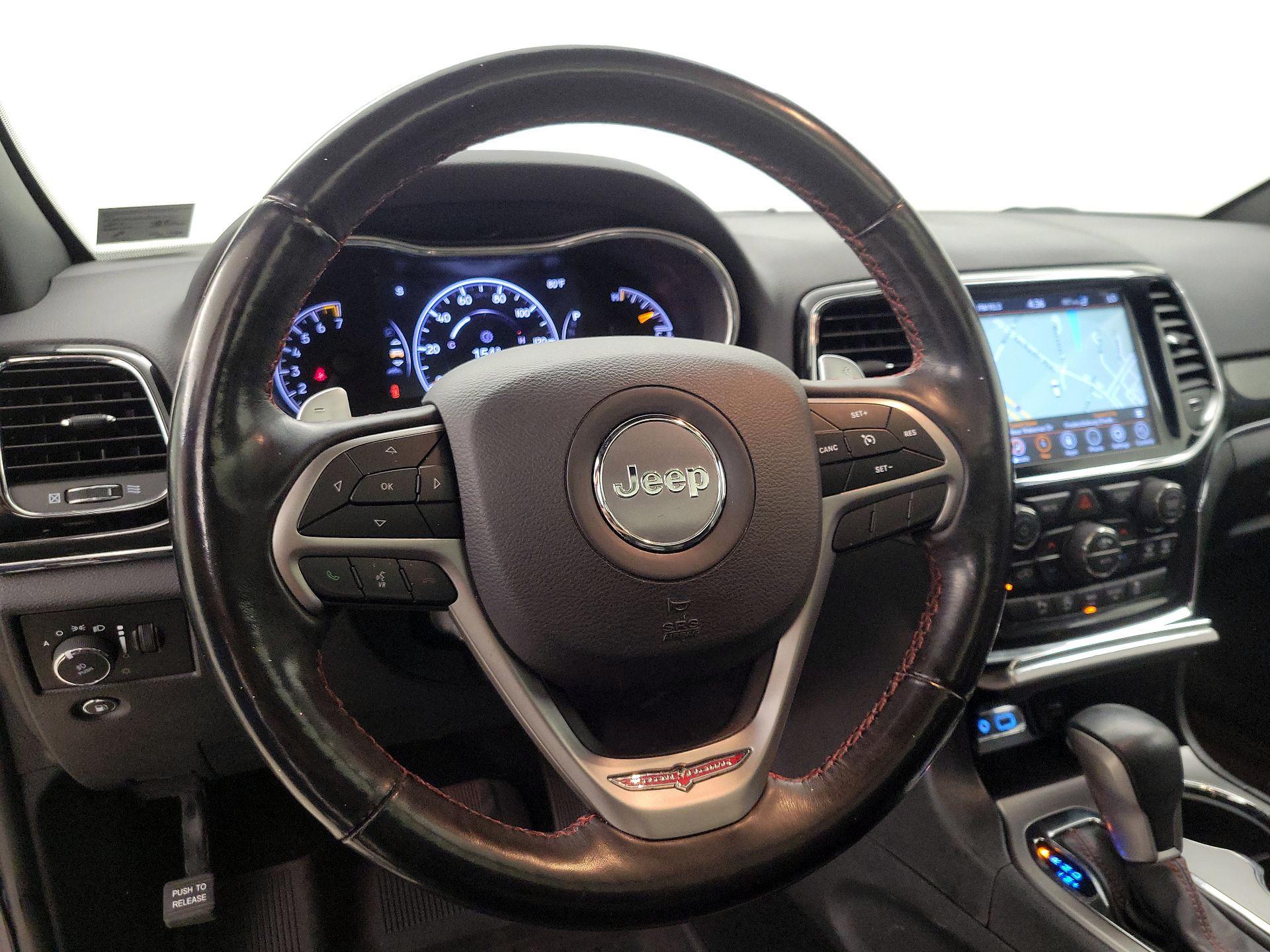 Thumbnail: 2020 Jeep Grand Cherokee - 10