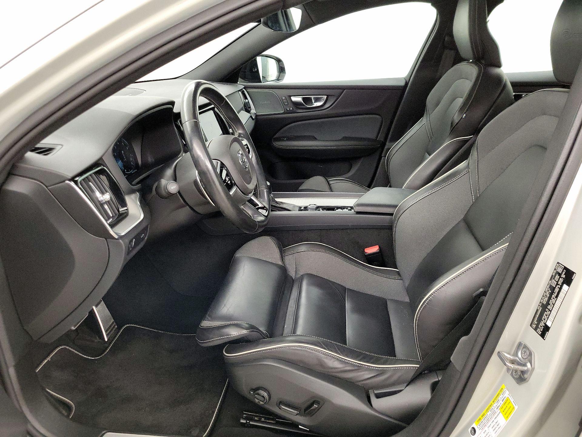 Thumbnail: 2019 Volvo S60 - 11