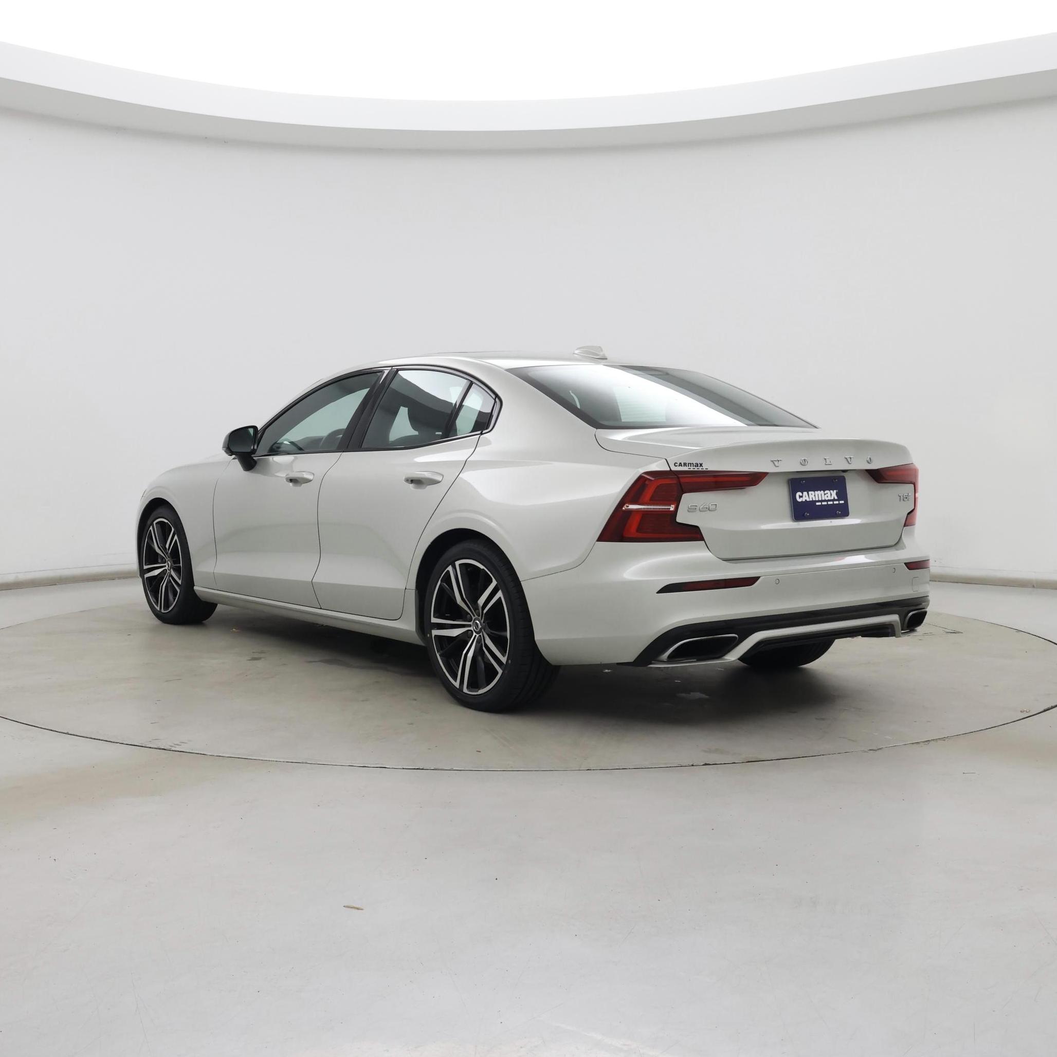 Thumbnail: 2019 Volvo S60 - 2