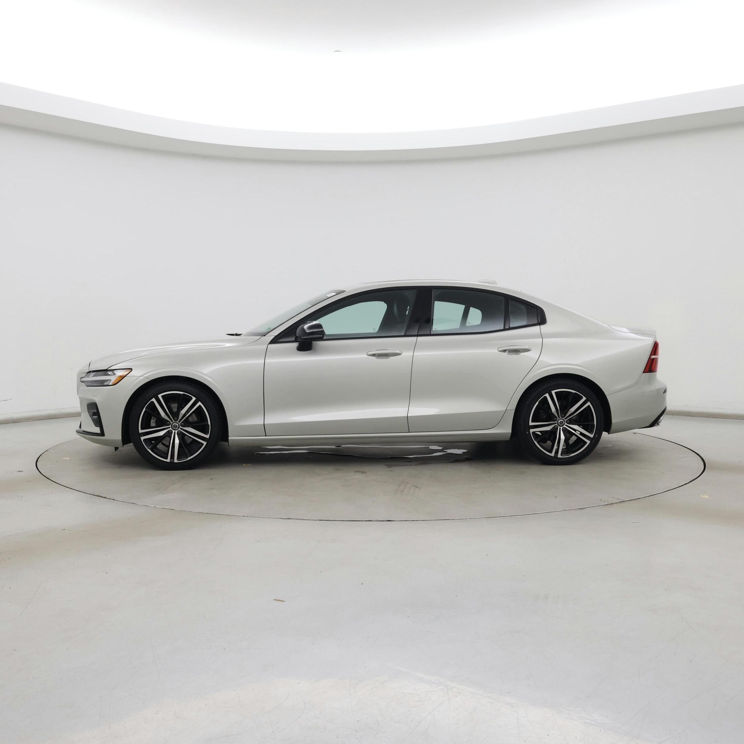 Thumbnail: 2019 Volvo S60 - 3