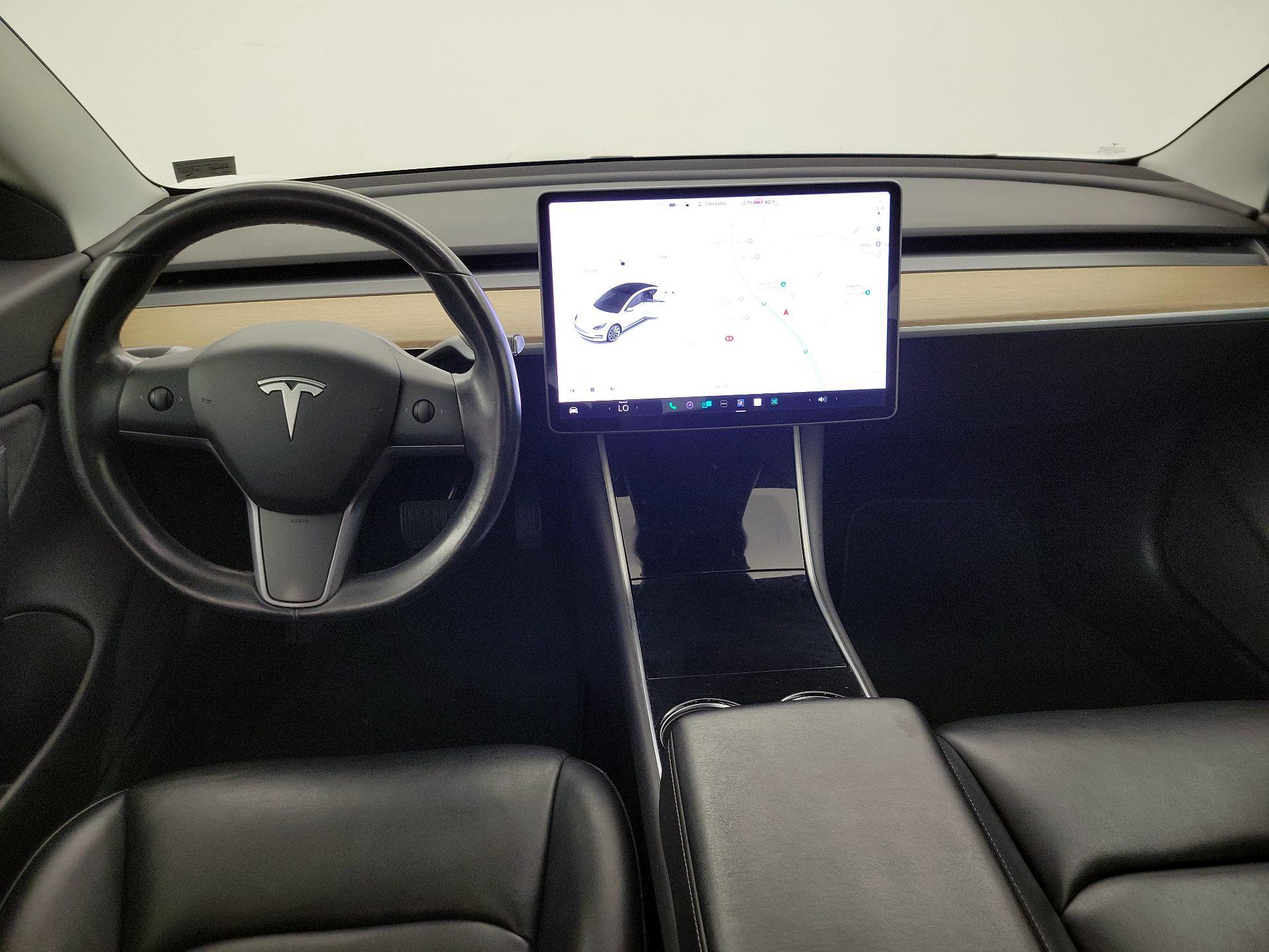 Thumbnail: 2019 Tesla Model 3 - 9