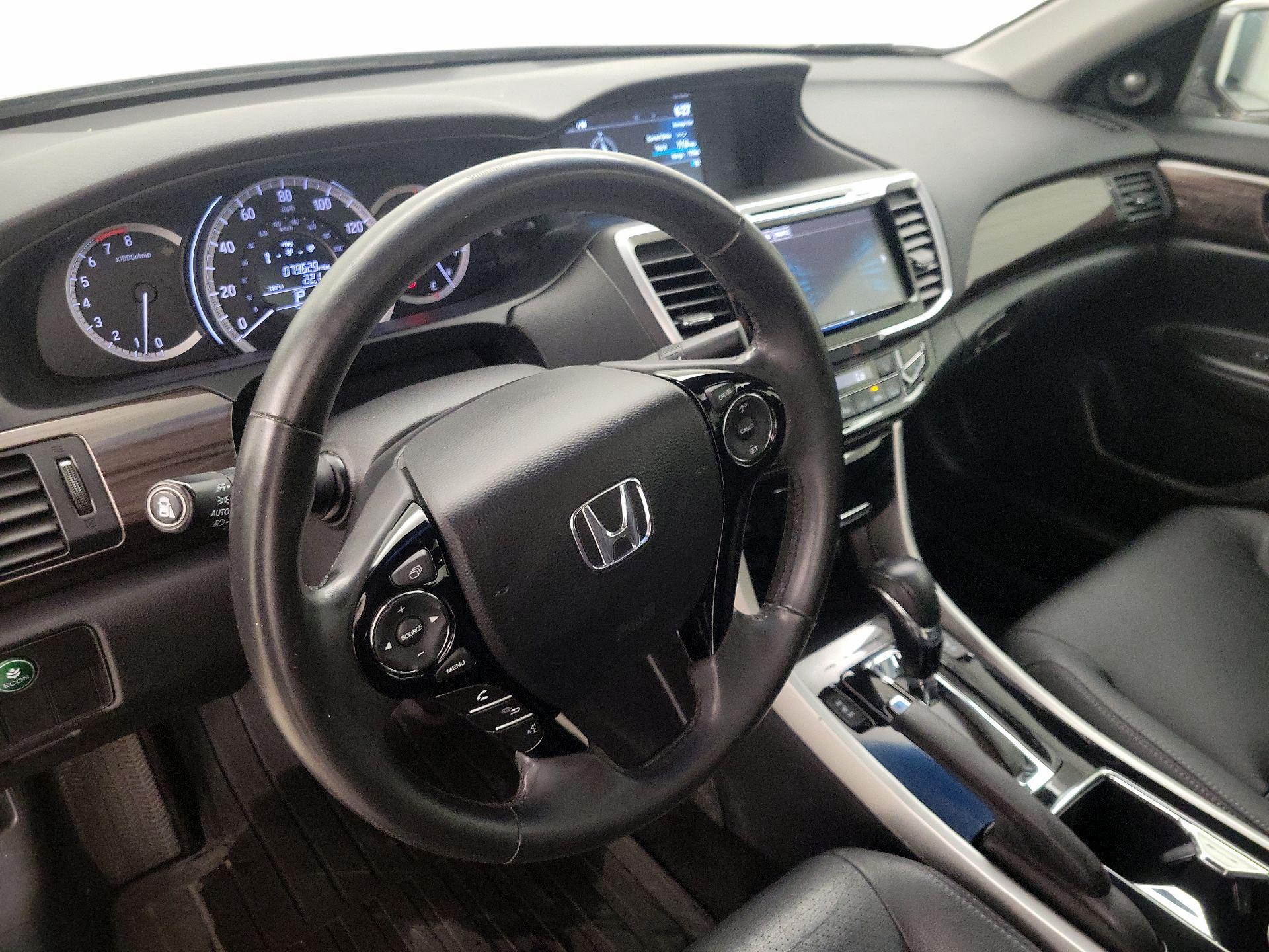 Thumbnail: 2017 Honda Accord - 9