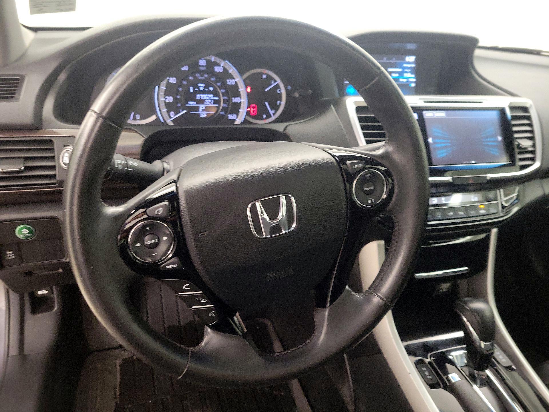 Thumbnail: 2017 Honda Accord - 10