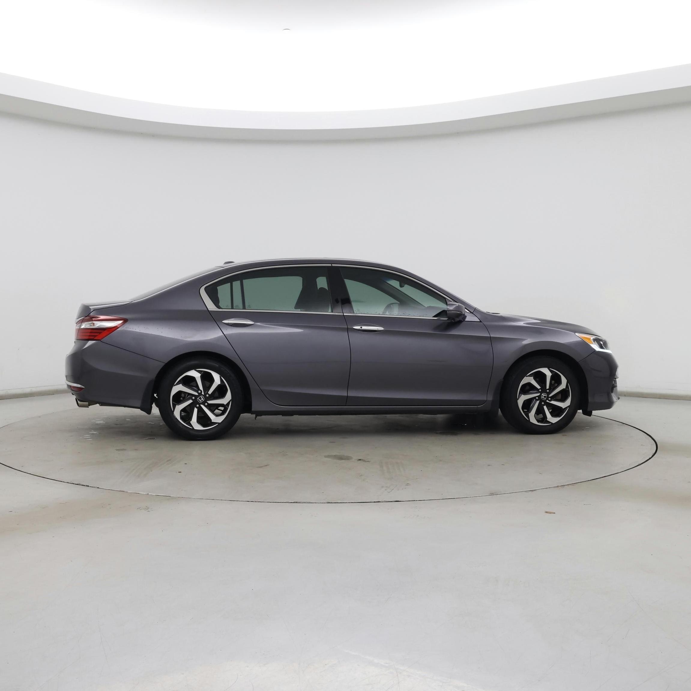 Thumbnail: 2017 Honda Accord - 7