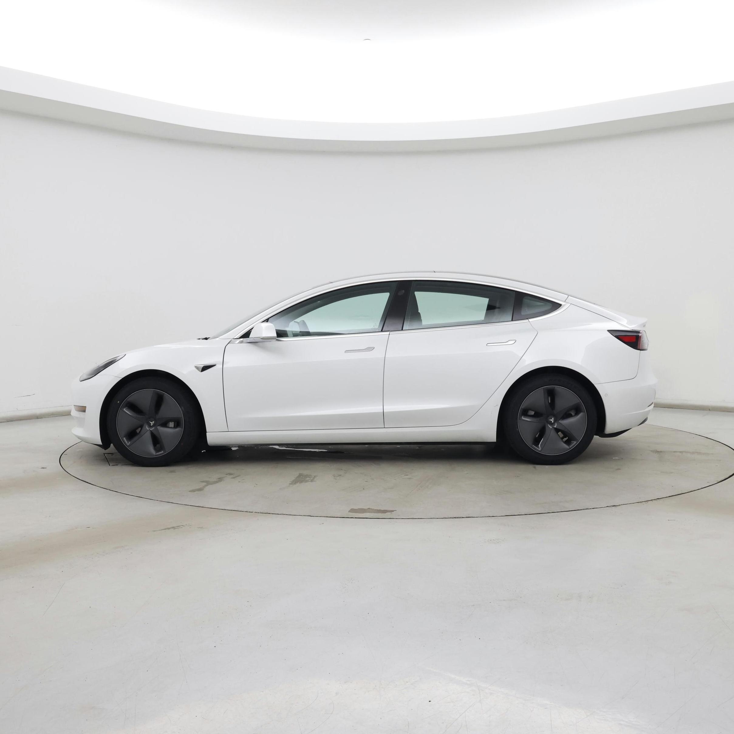 Thumbnail: 2020 Tesla Model 3 - 3