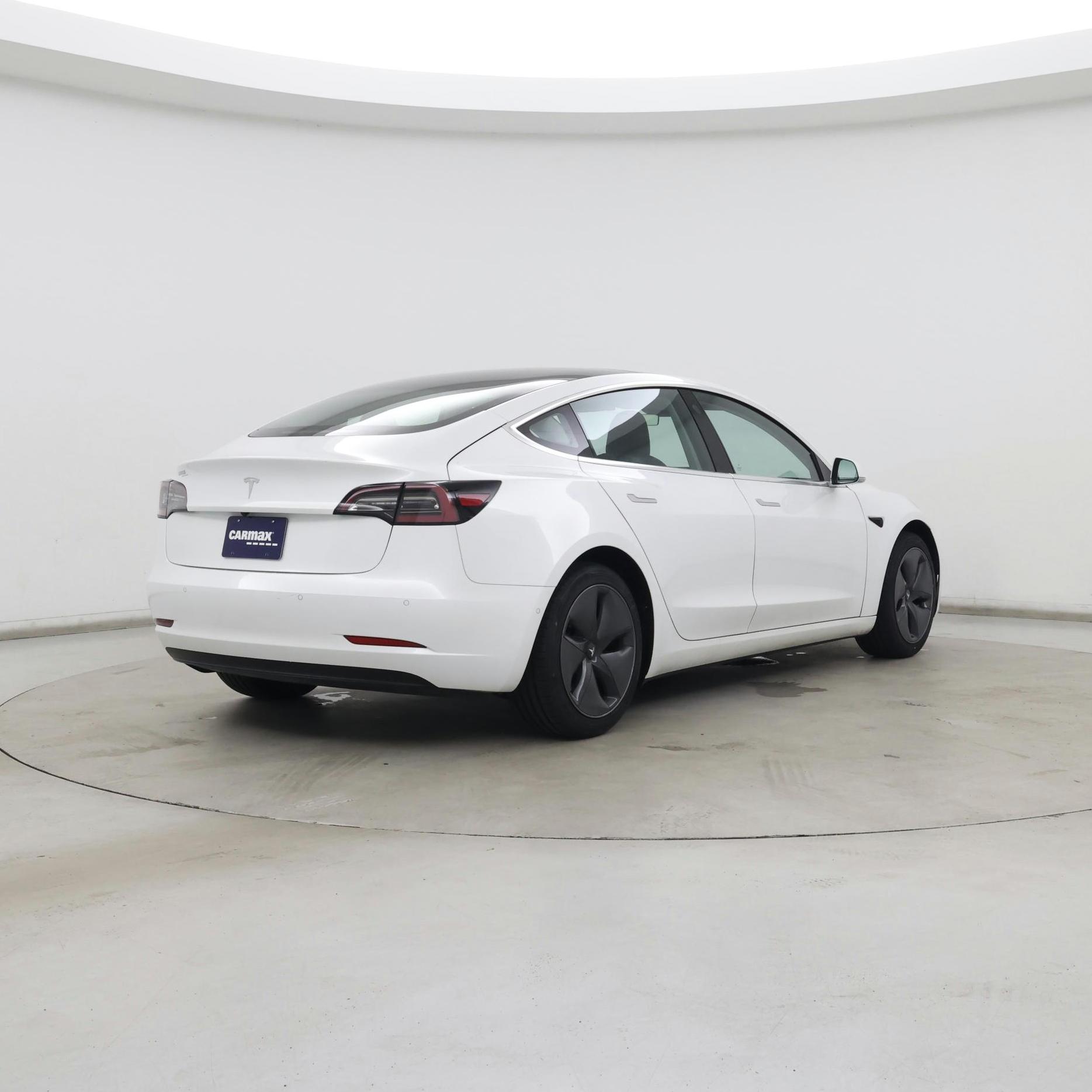 Thumbnail: 2020 Tesla Model 3 - 8